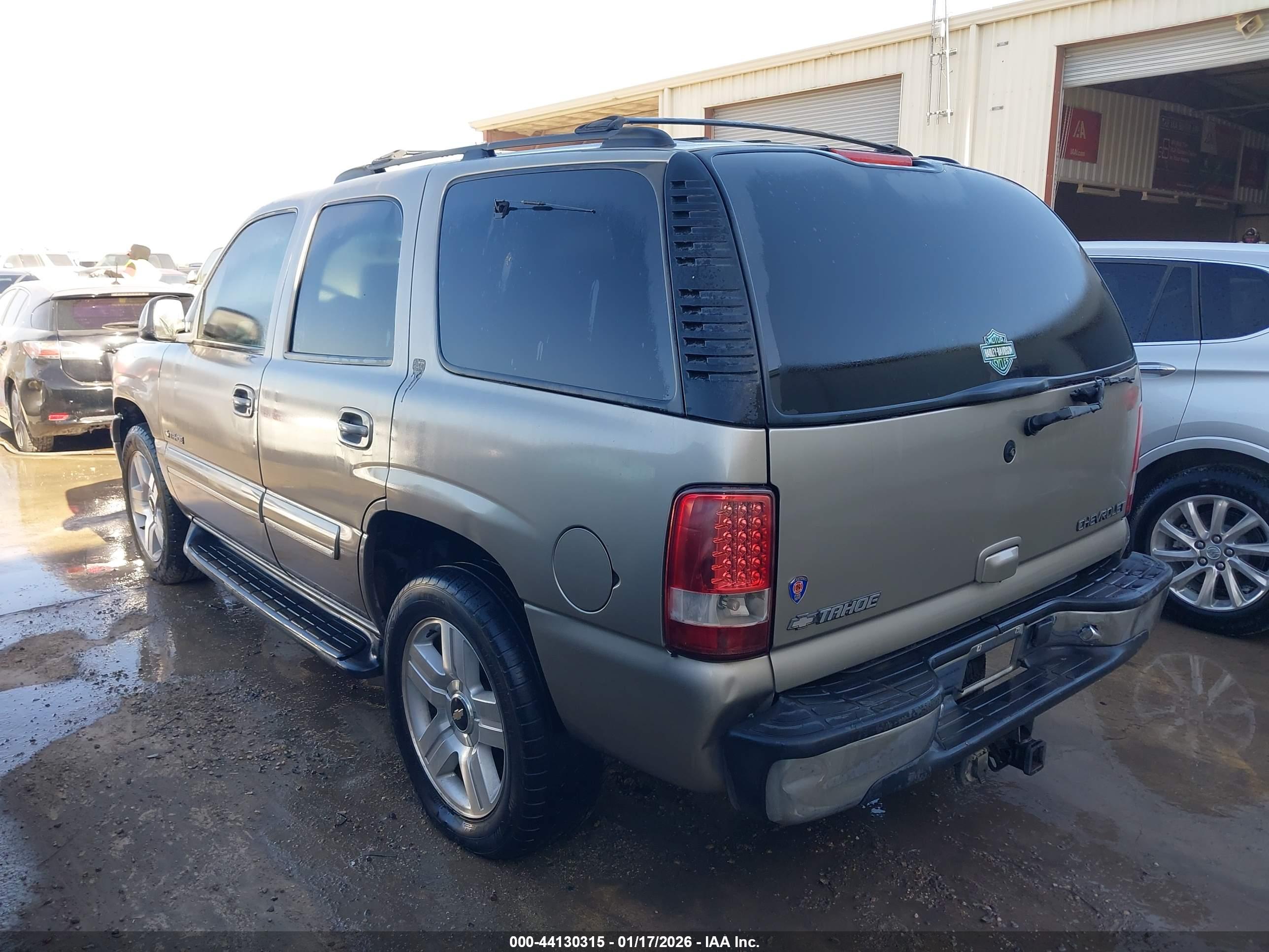CHEVROLET TAHOE image 3