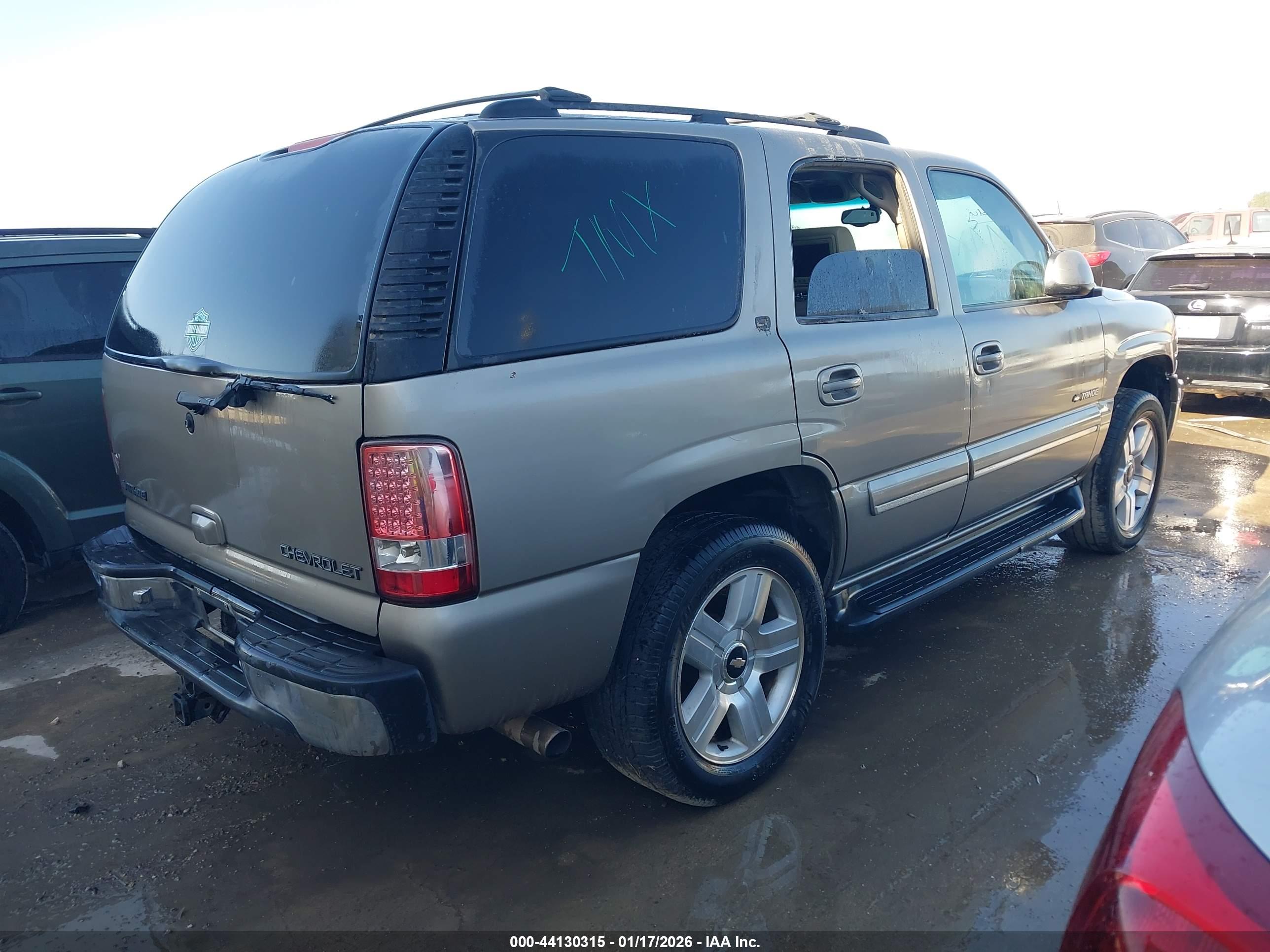 CHEVROLET TAHOE image 4