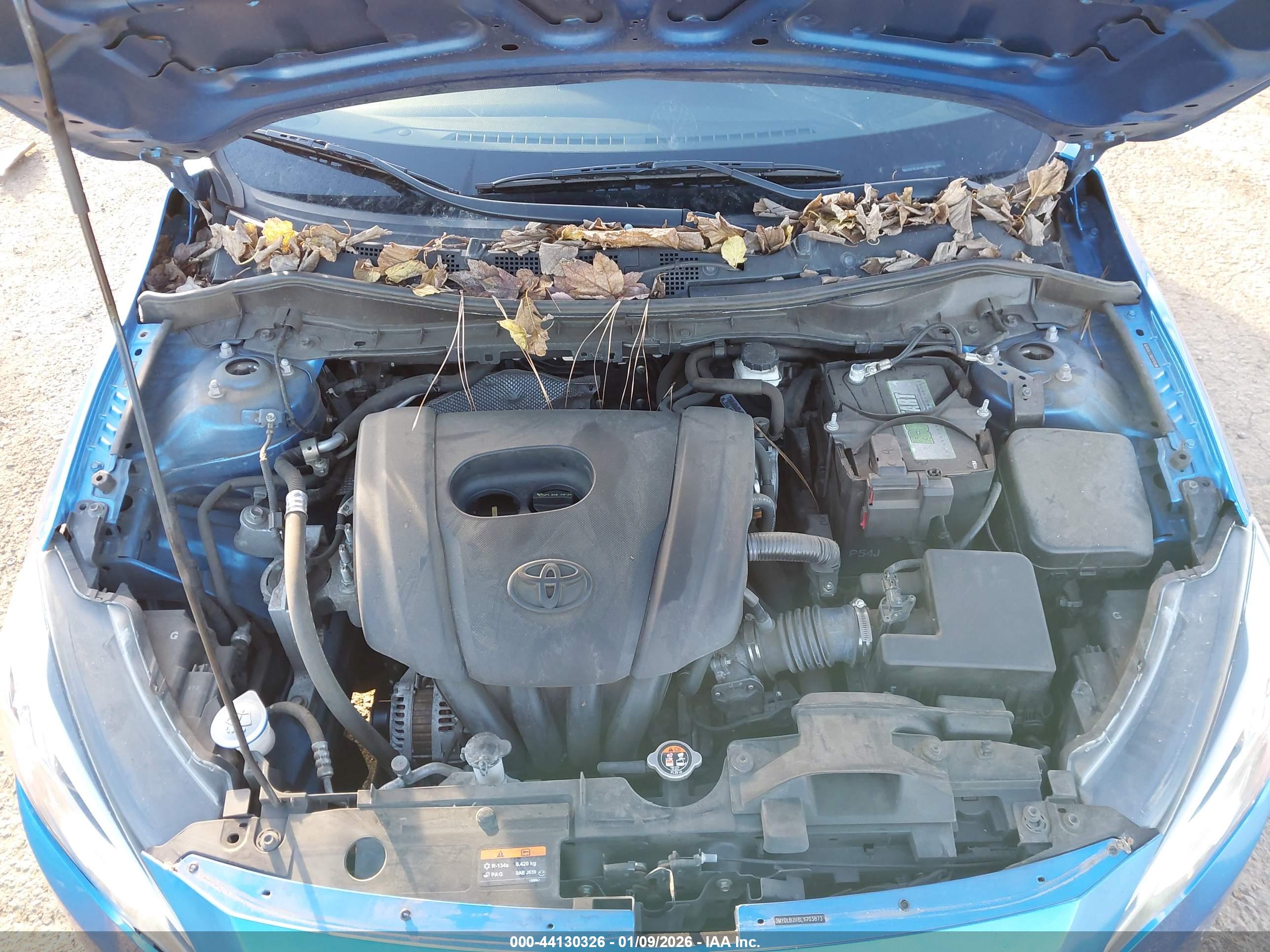 TOYOTA YARIS image 10