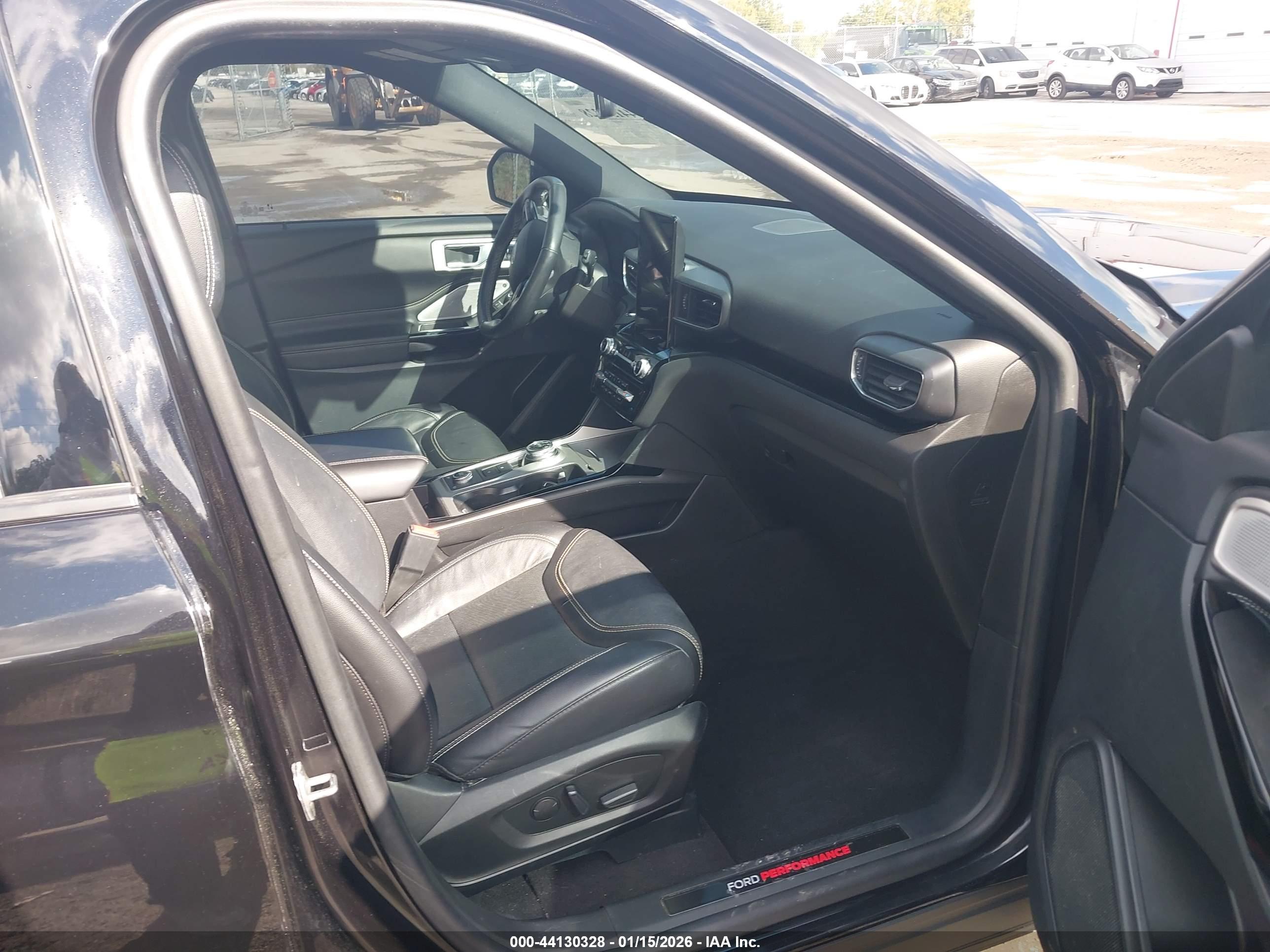 FORD EXPLORER image 5