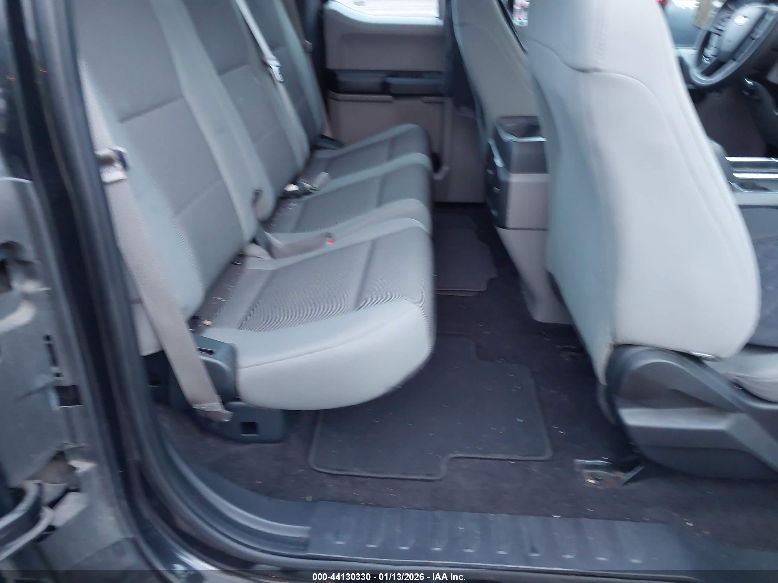 FORD F-150 image 8