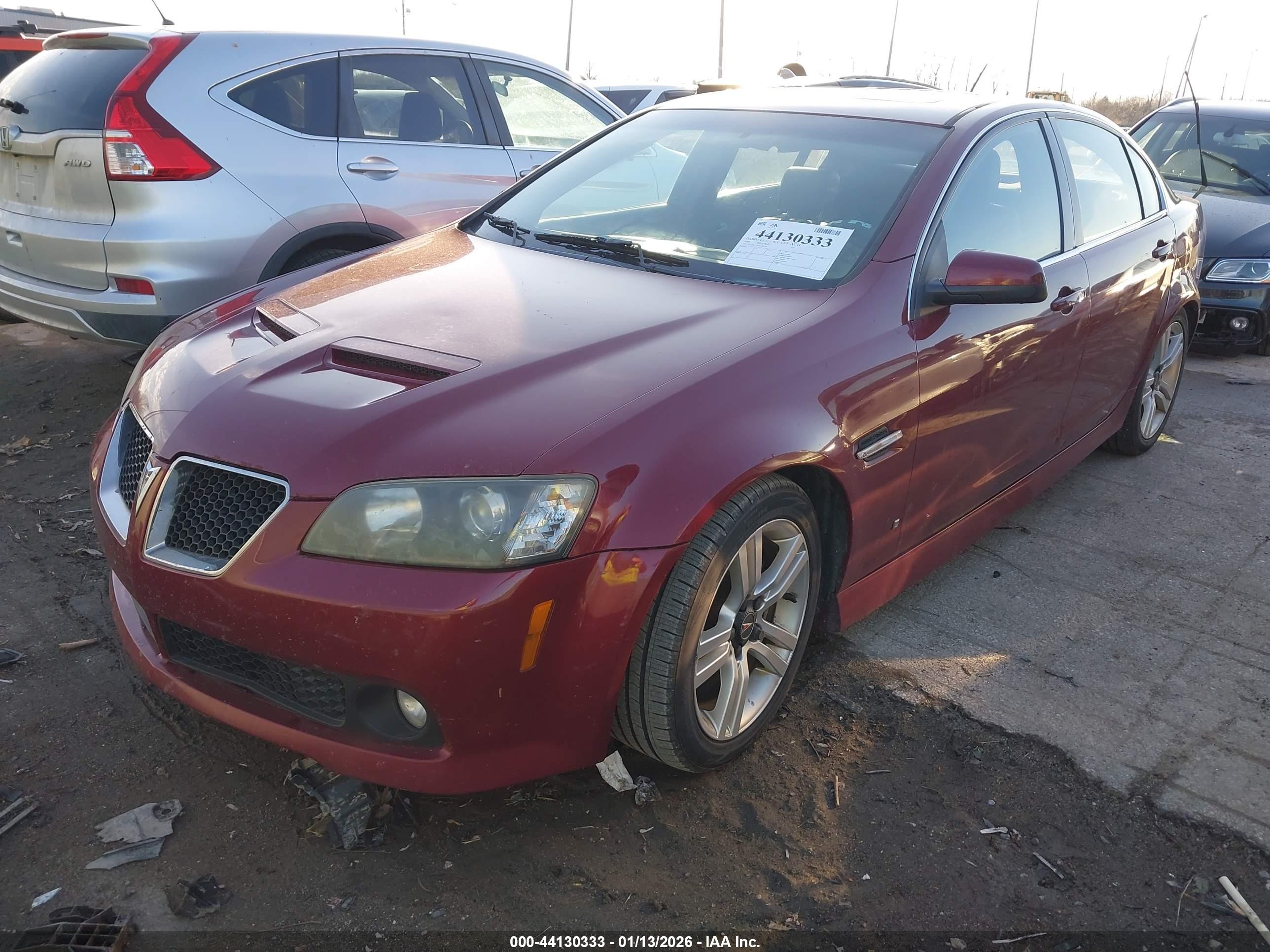 PONTIAC G8 image 2