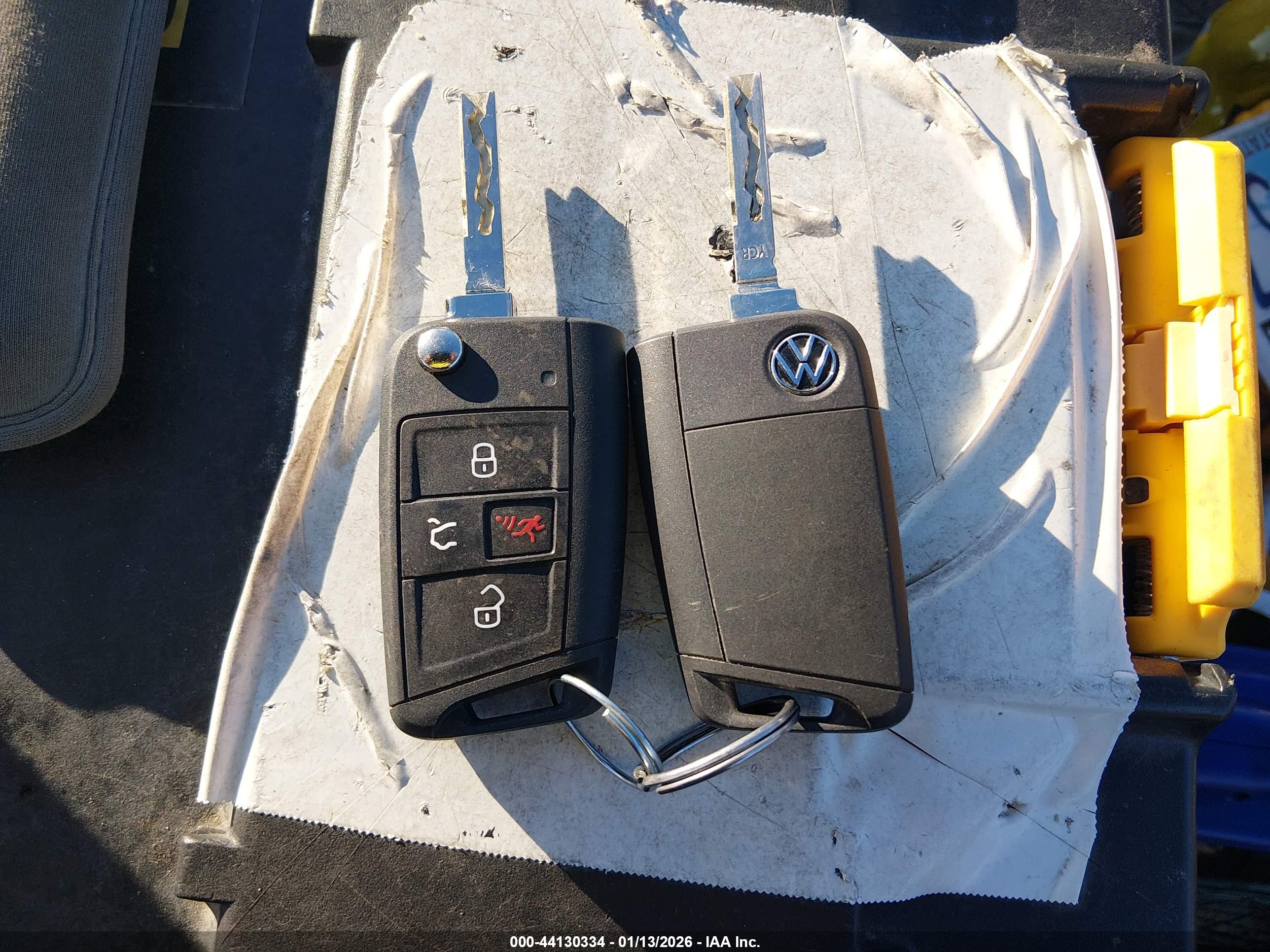 VOLKSWAGEN JETTA image 11