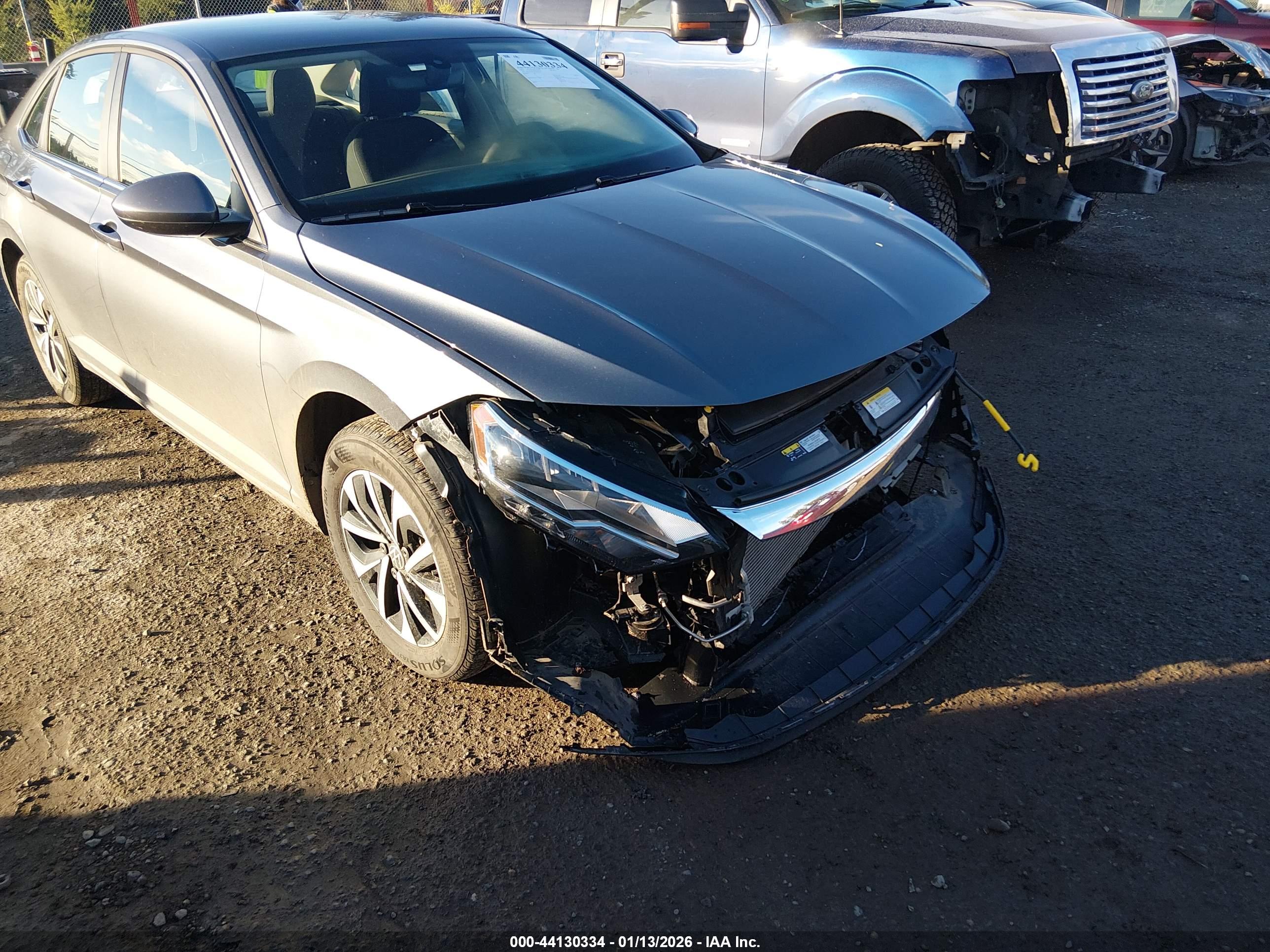 VOLKSWAGEN JETTA image 6