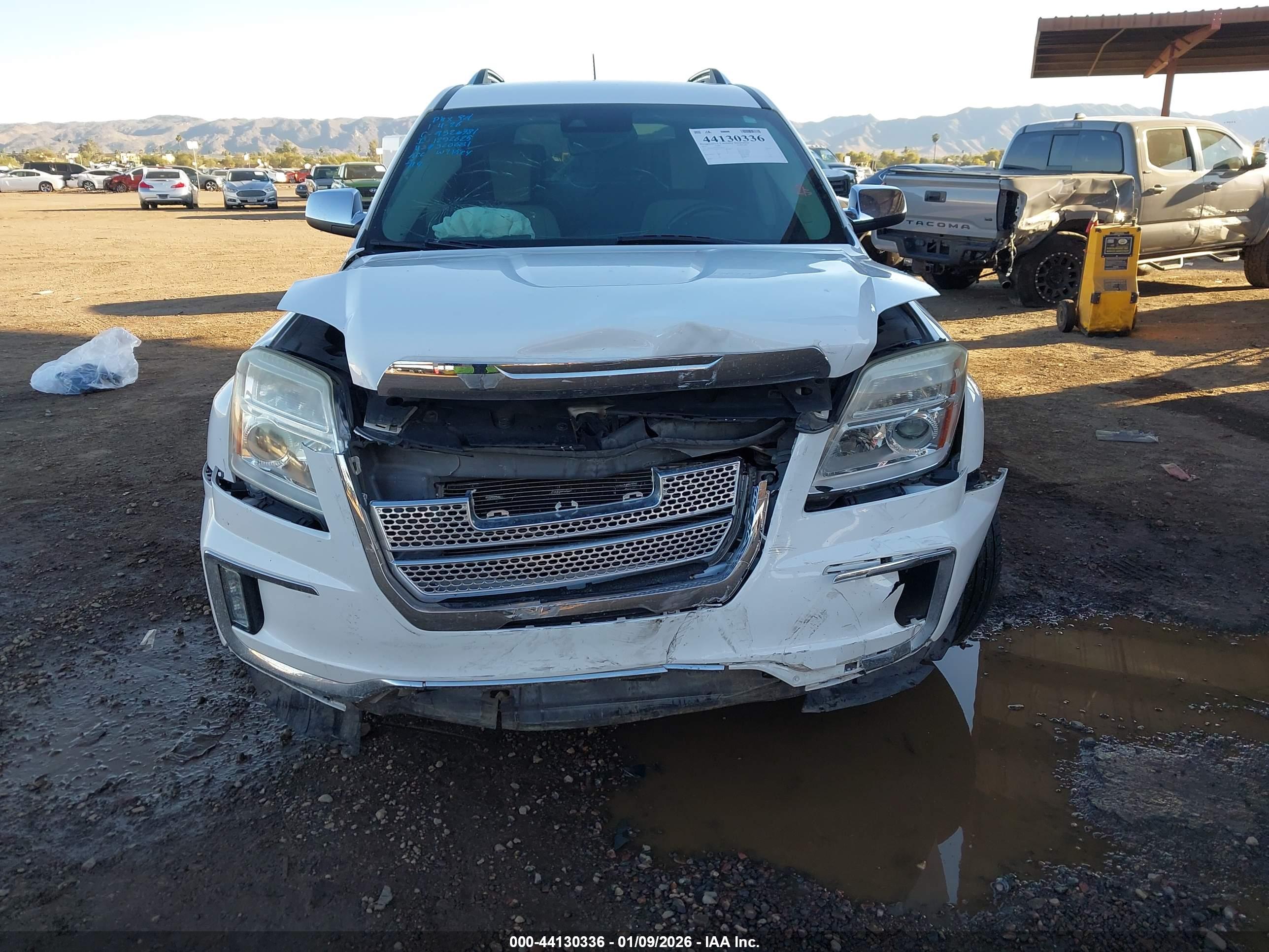 GMC TERRAIN image 6