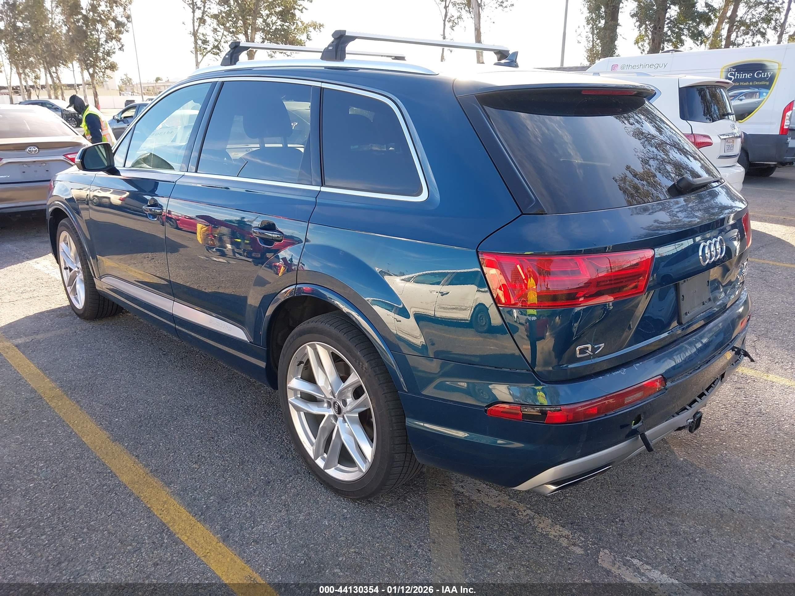 AUDI Q7 image 3