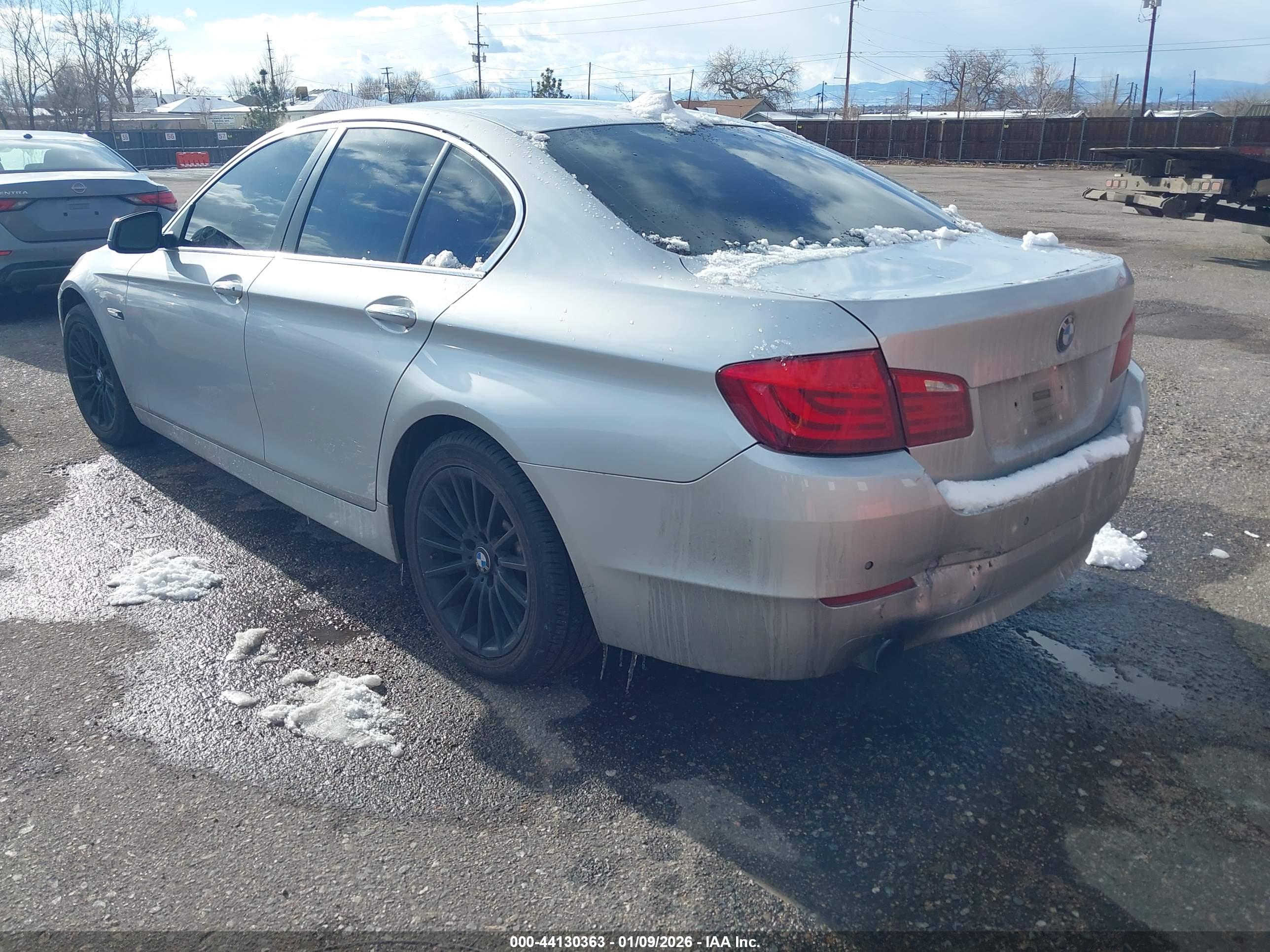 BMW 535I image 3