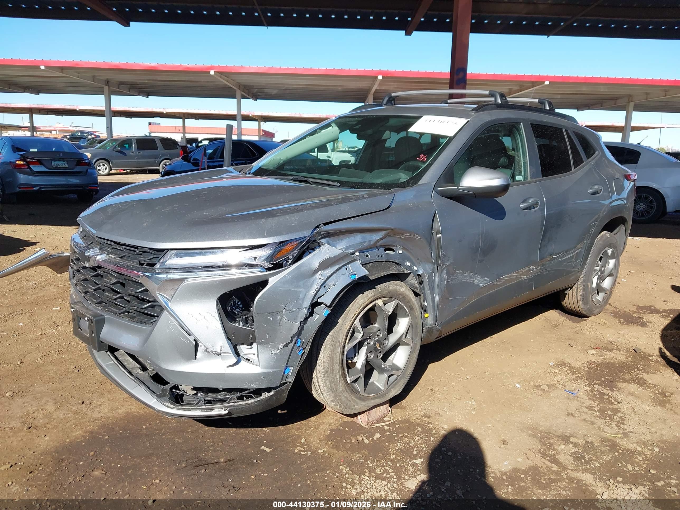 CHEVROLET TRAX image 2