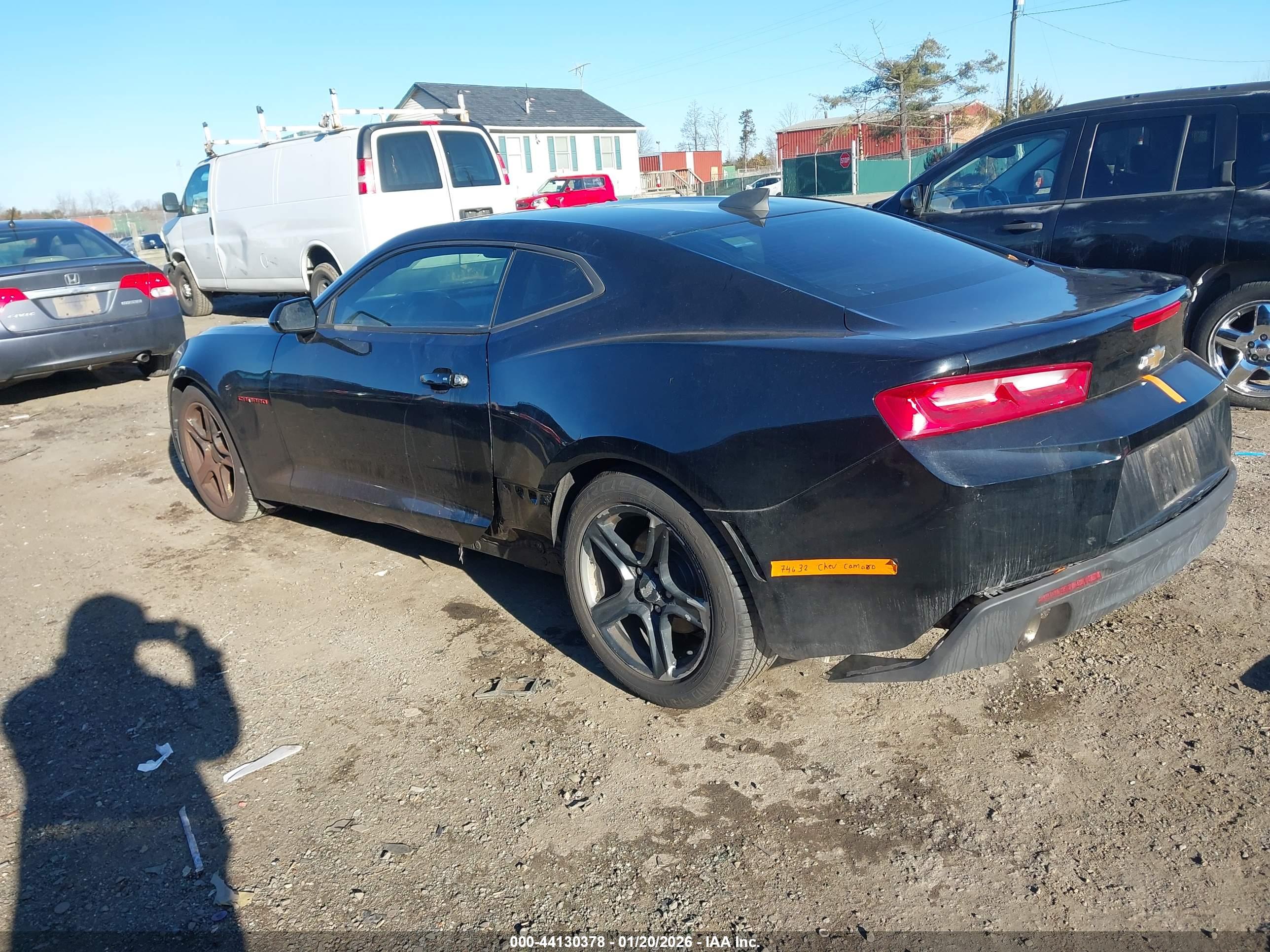 CHEVROLET CAMARO image 3