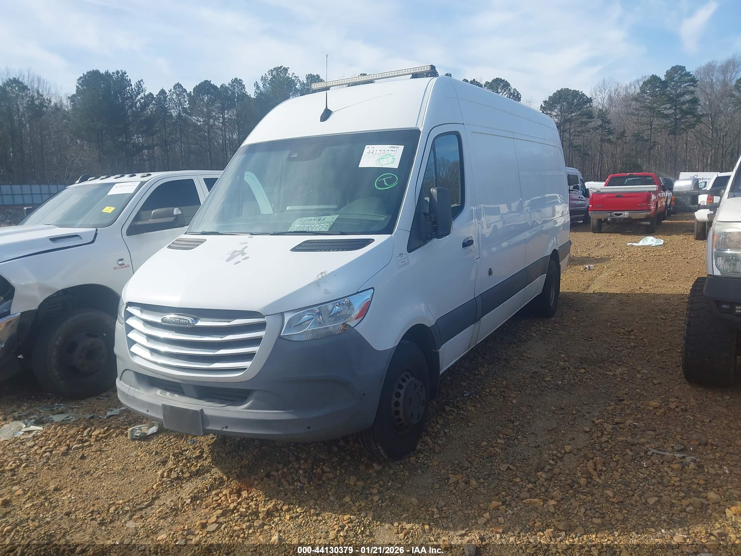 FREIGHTLINER SPRINTER image 2