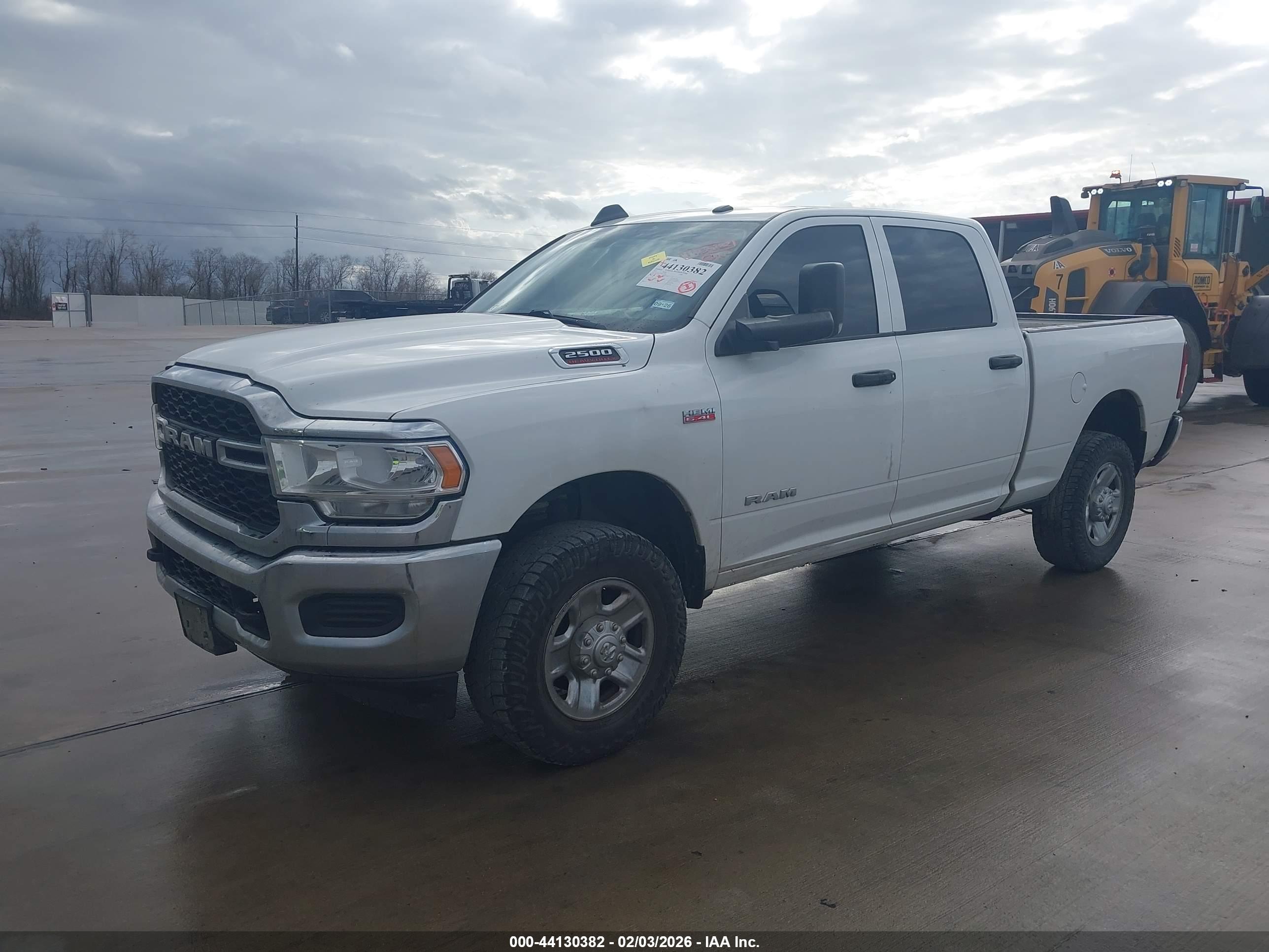 RAM 2500 image 2