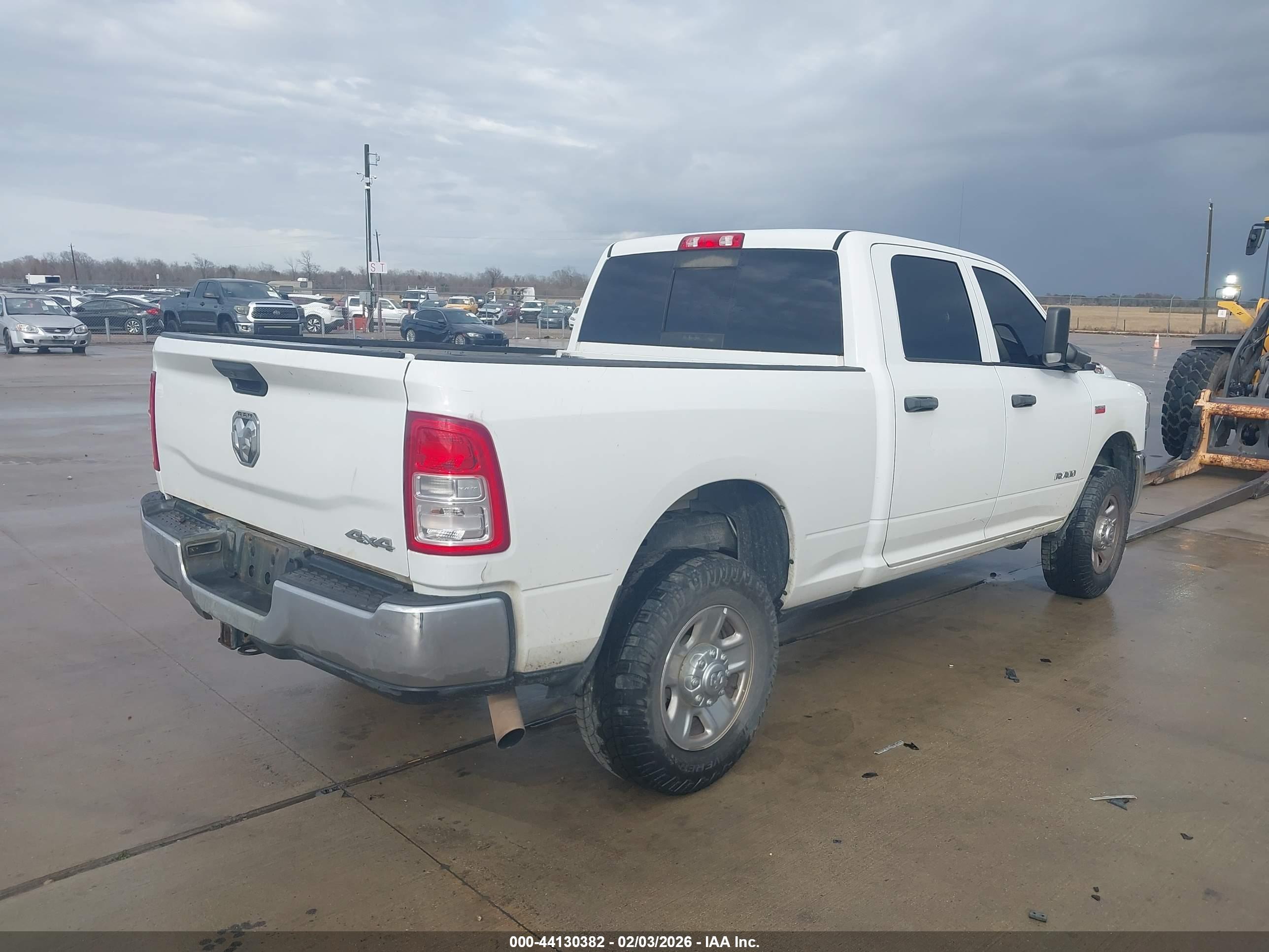 RAM 2500 image 4