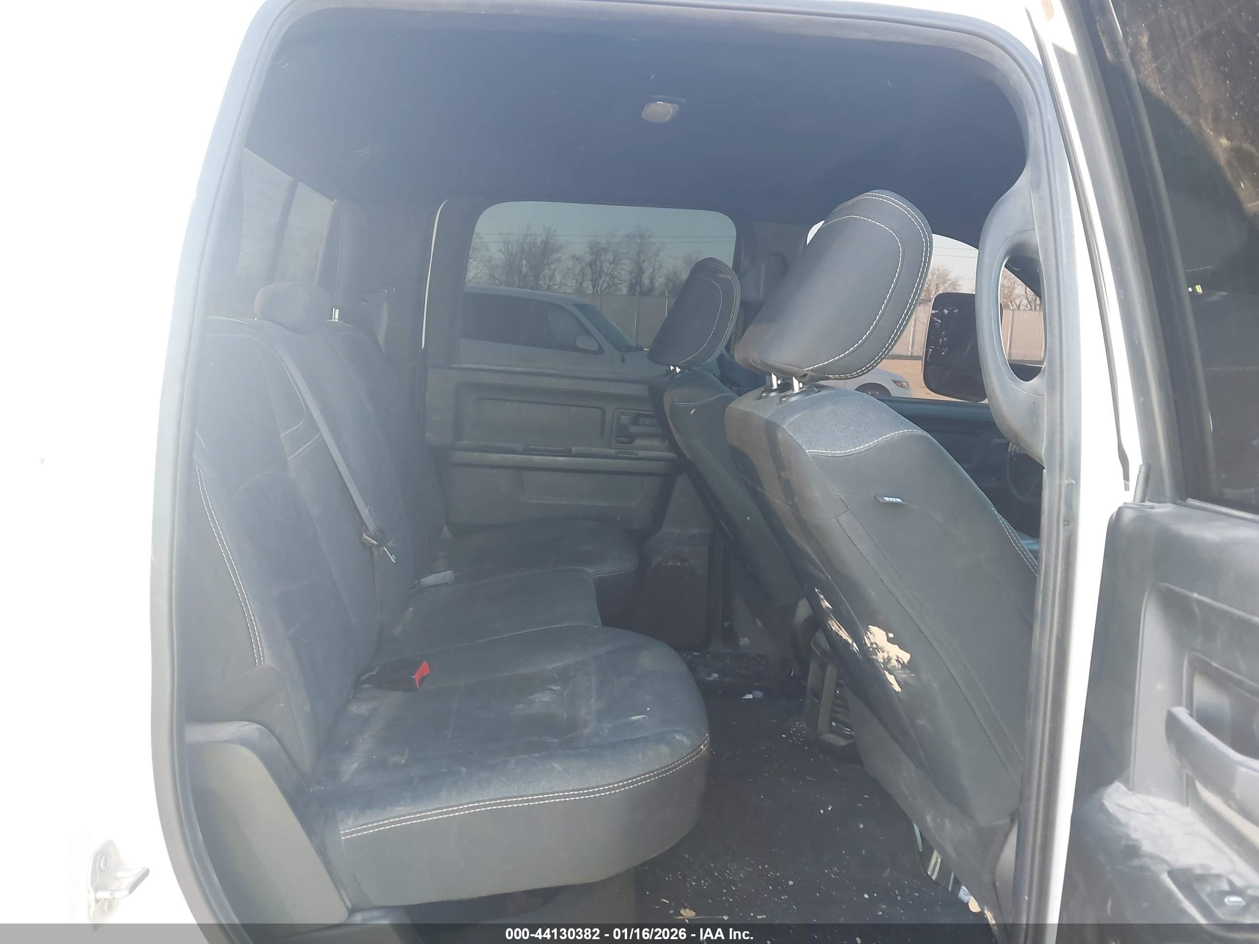 RAM 2500 image 8