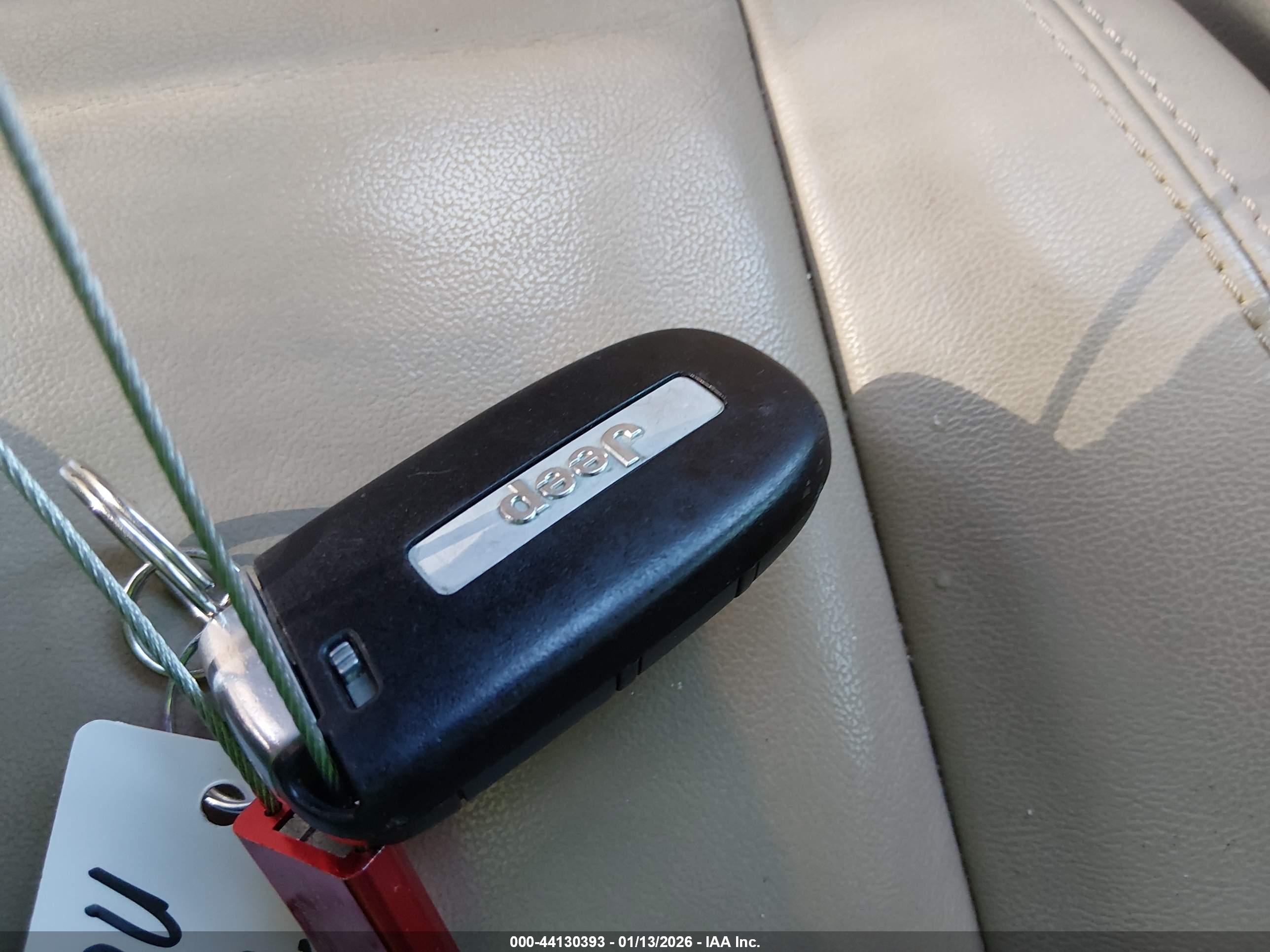 JEEP GRAND image 11