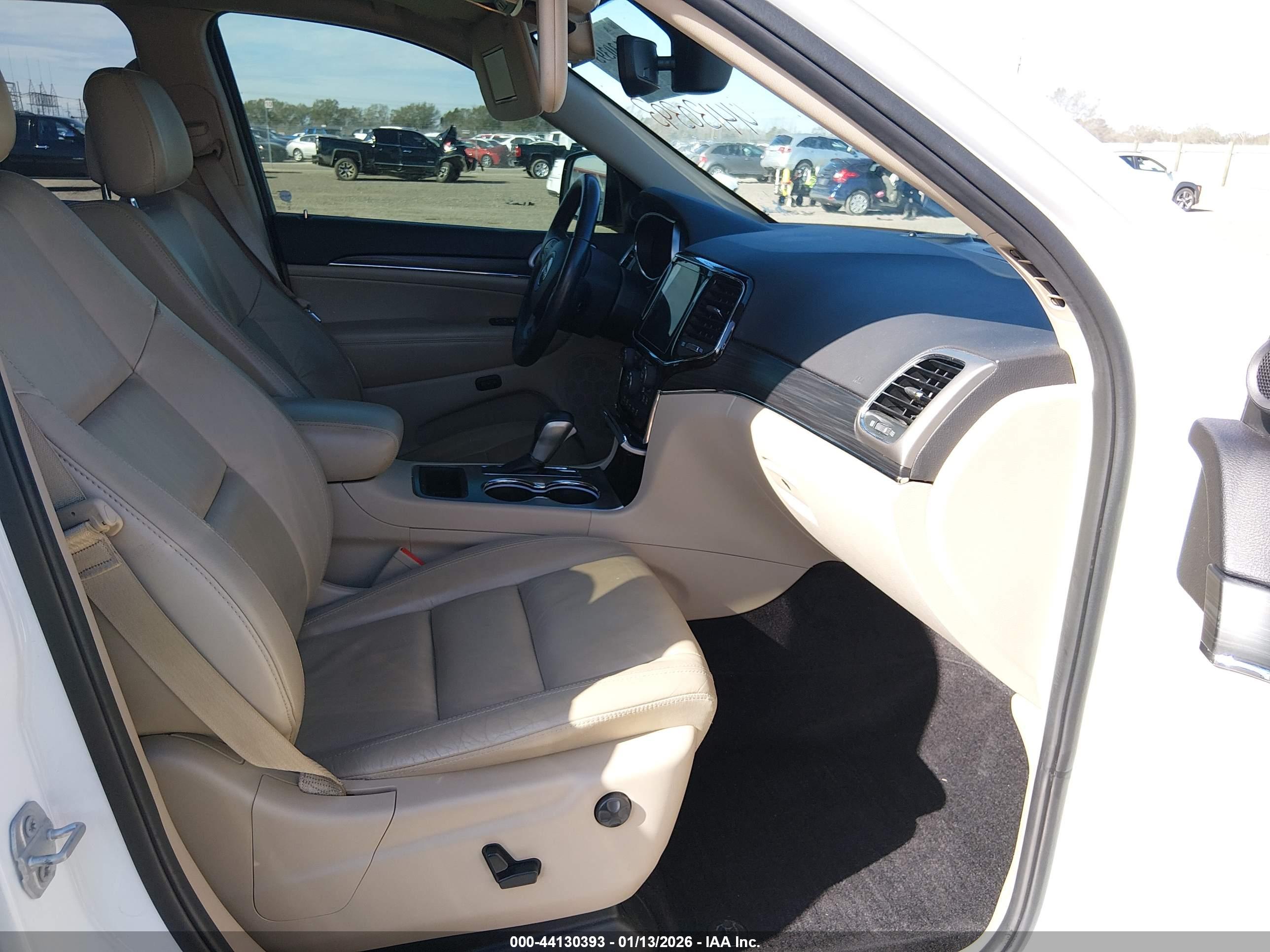 JEEP GRAND image 5