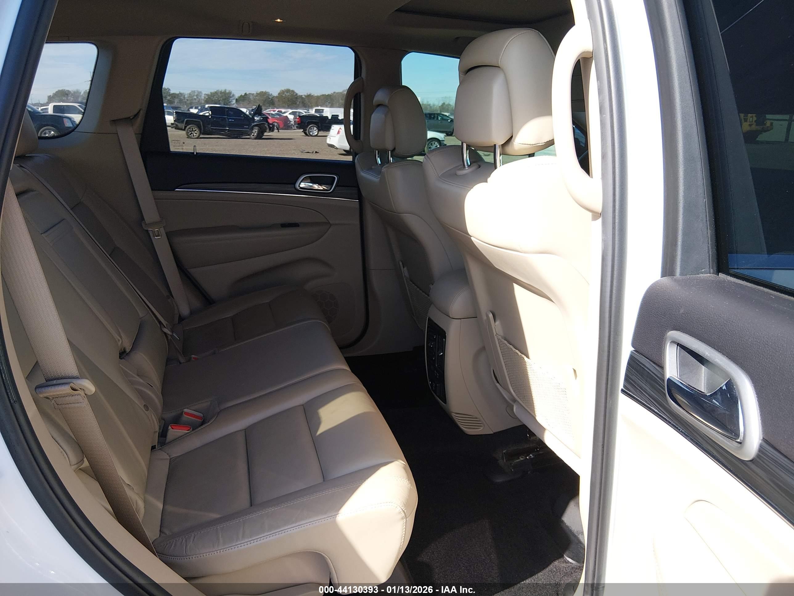 JEEP GRAND image 8