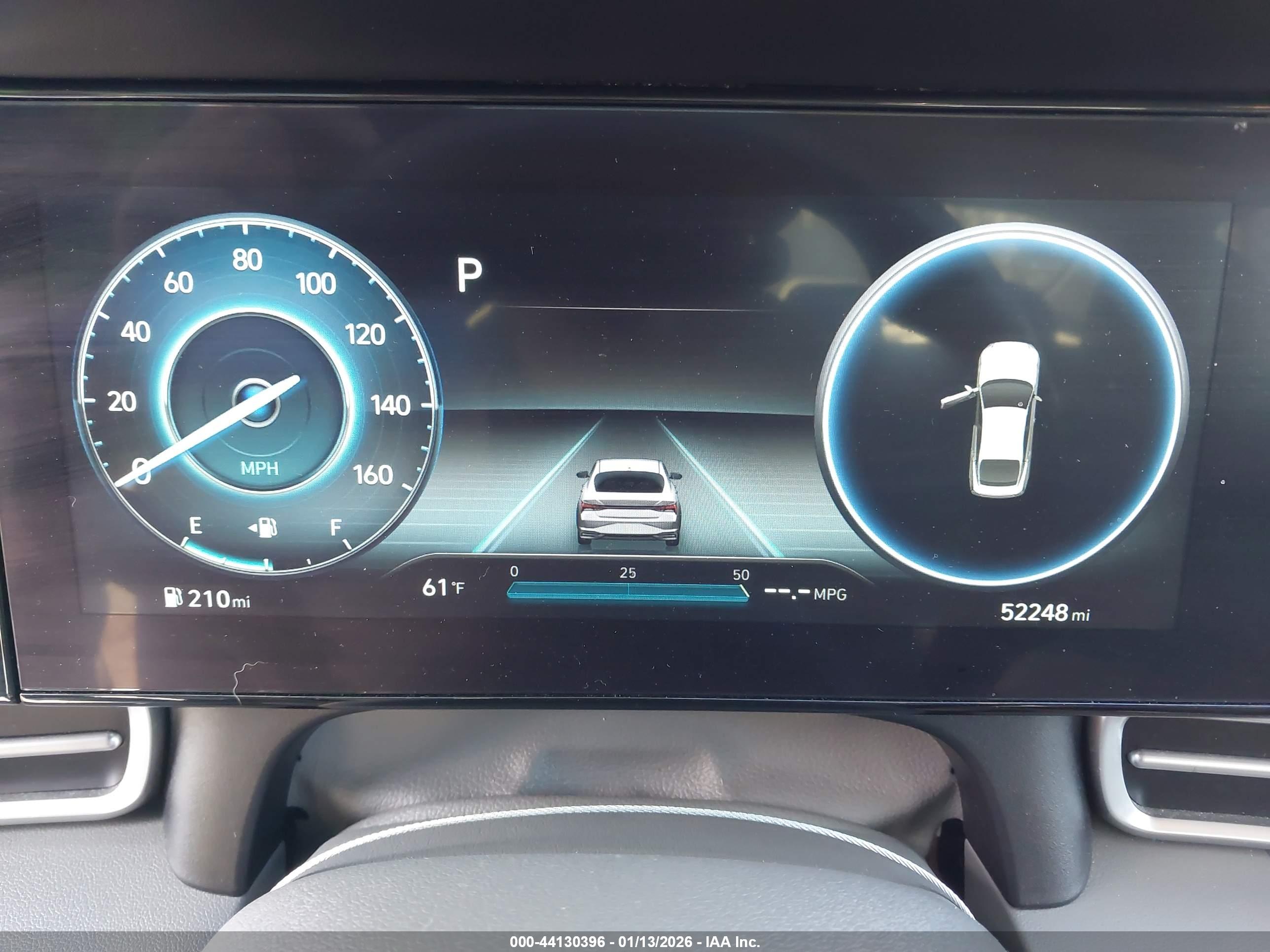 HYUNDAI ELANTRA image 7