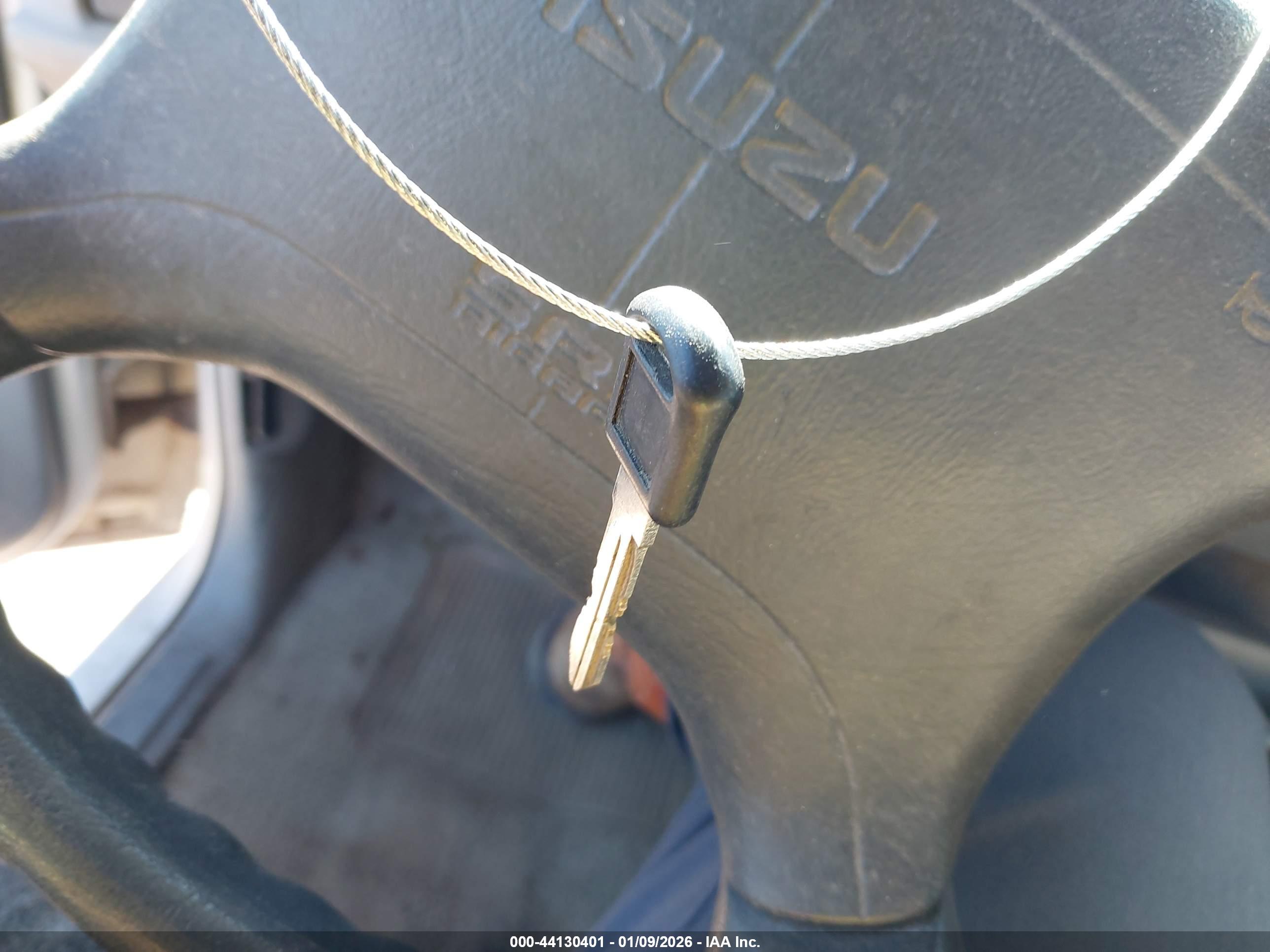 ISUZU HOMBRE image 11