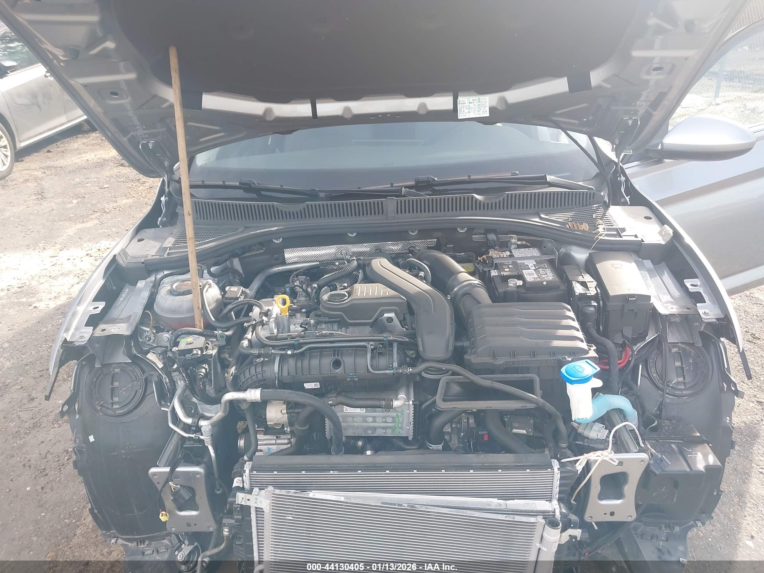 VOLKSWAGEN JETTA image 10