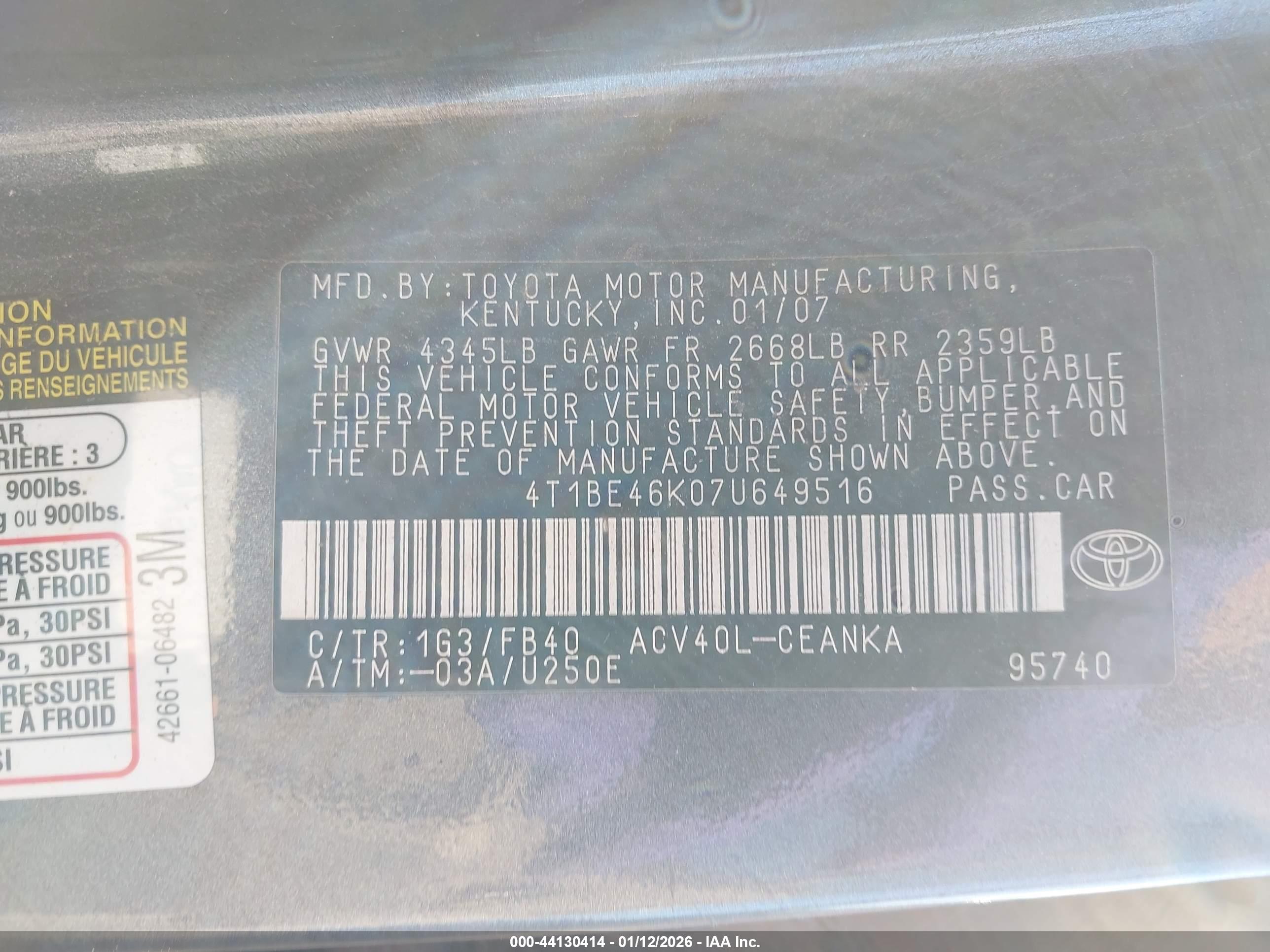 TOYOTA CAMRY image 9