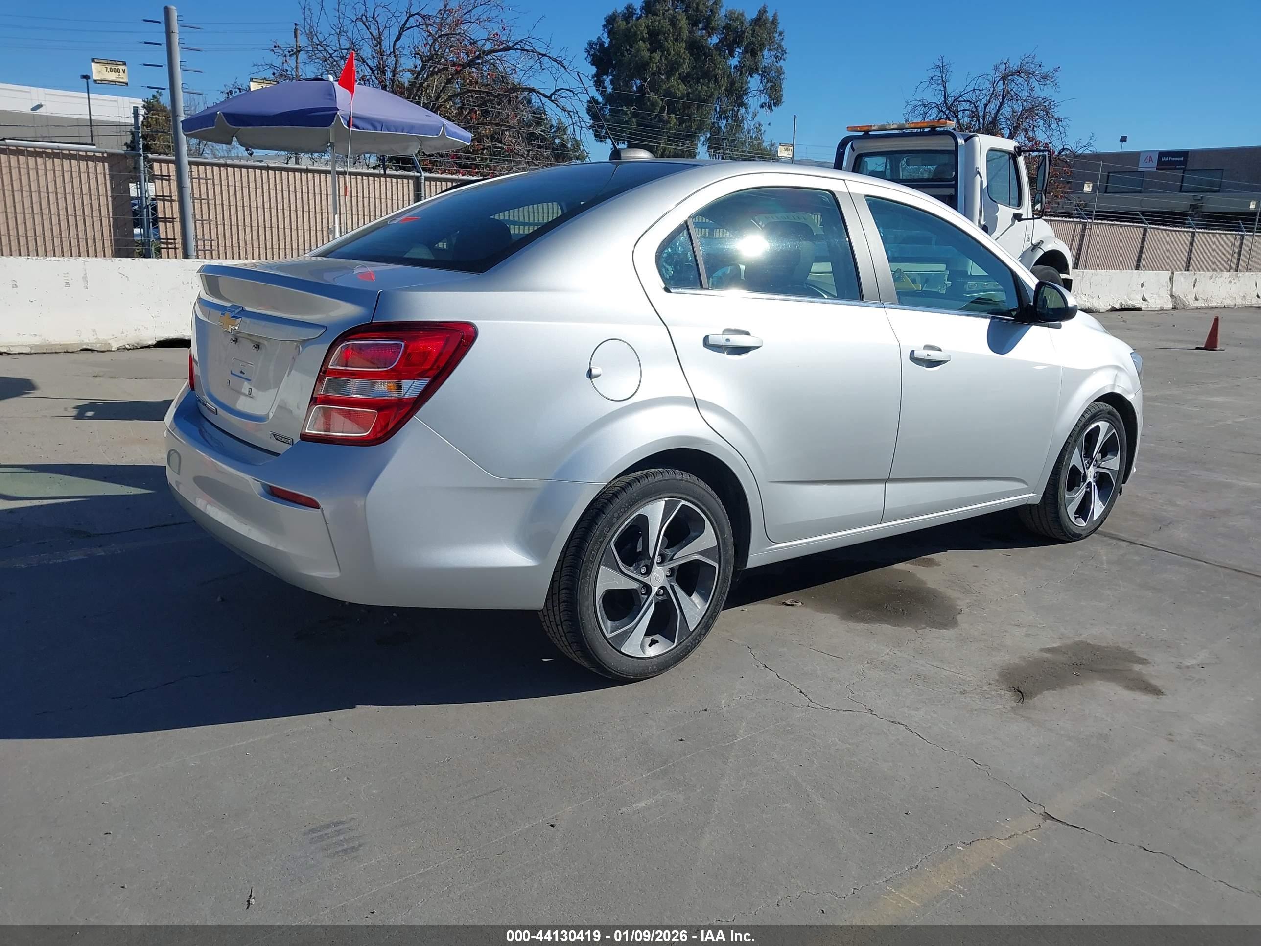 CHEVROLET SONIC image 4
