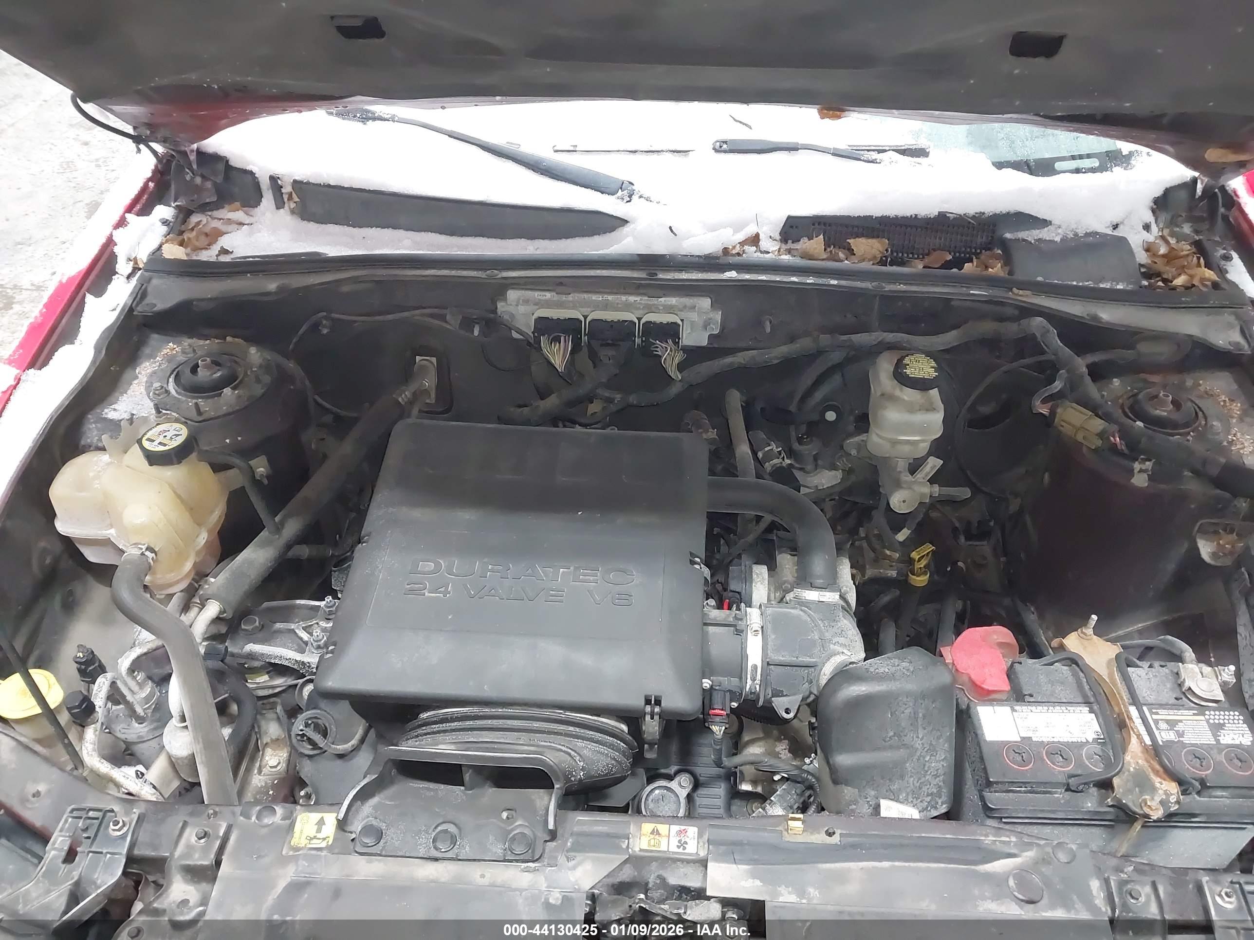 FORD ESCAPE image 10
