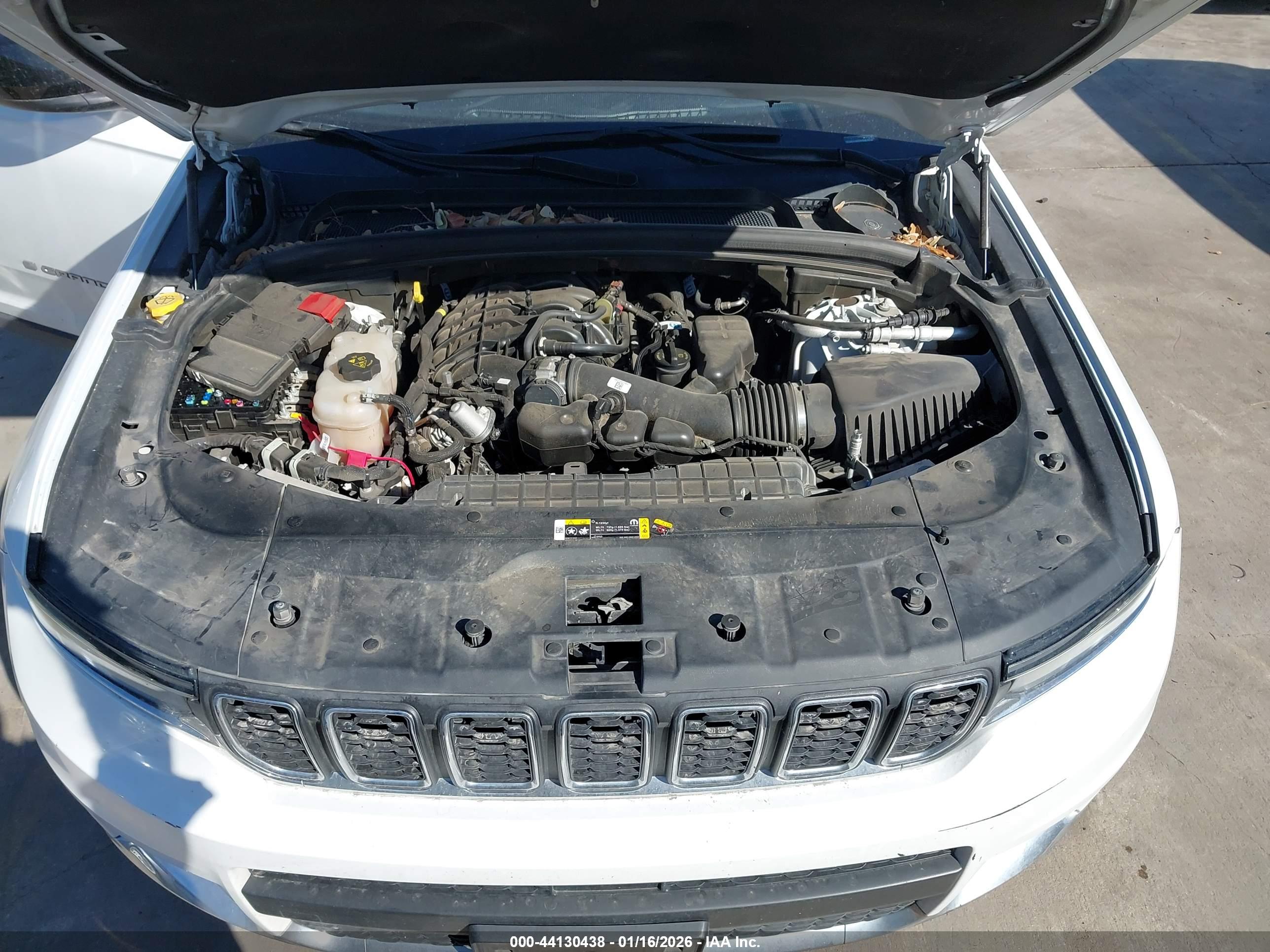 JEEP GRAND image 10
