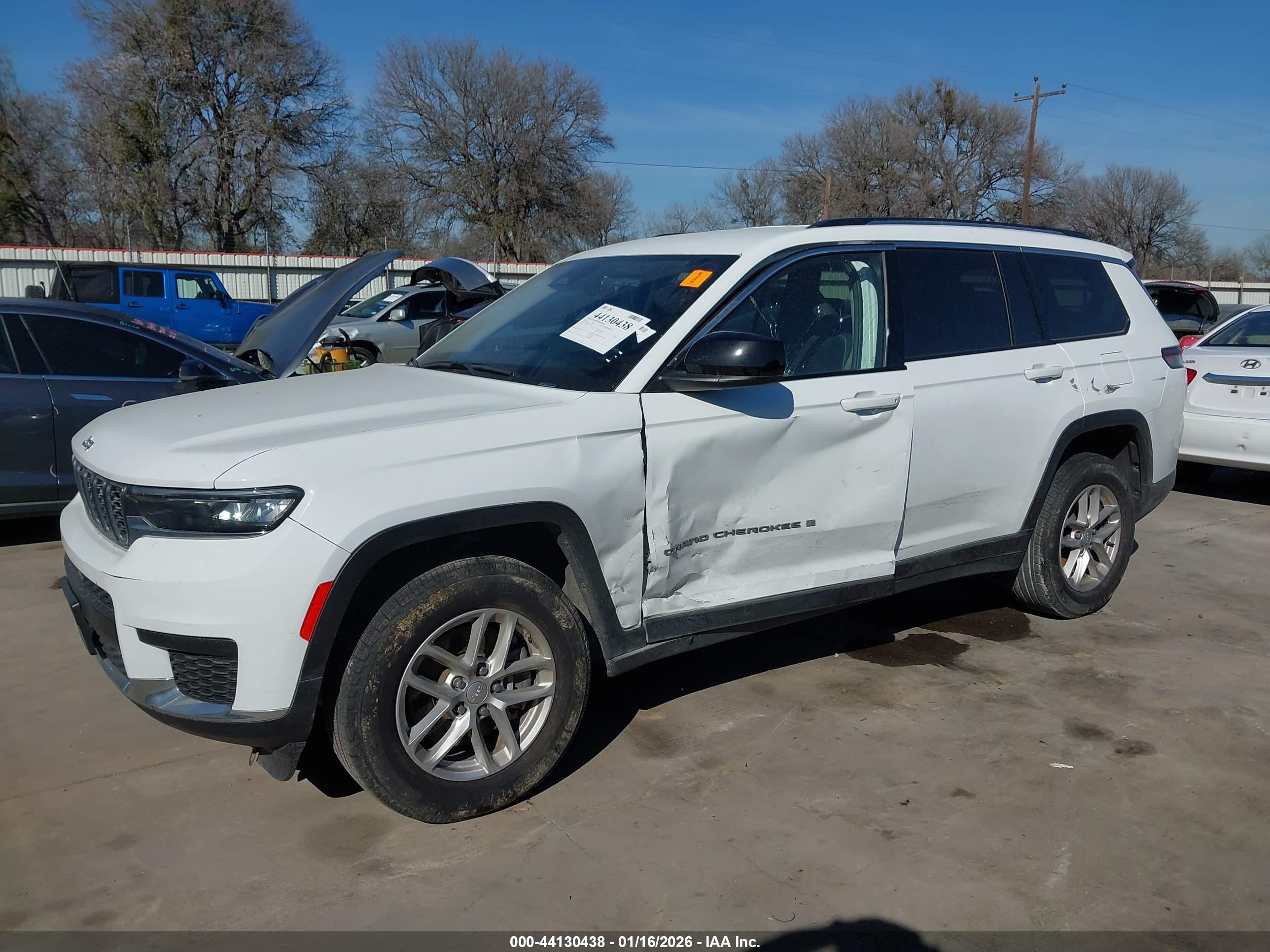 JEEP GRAND image 6