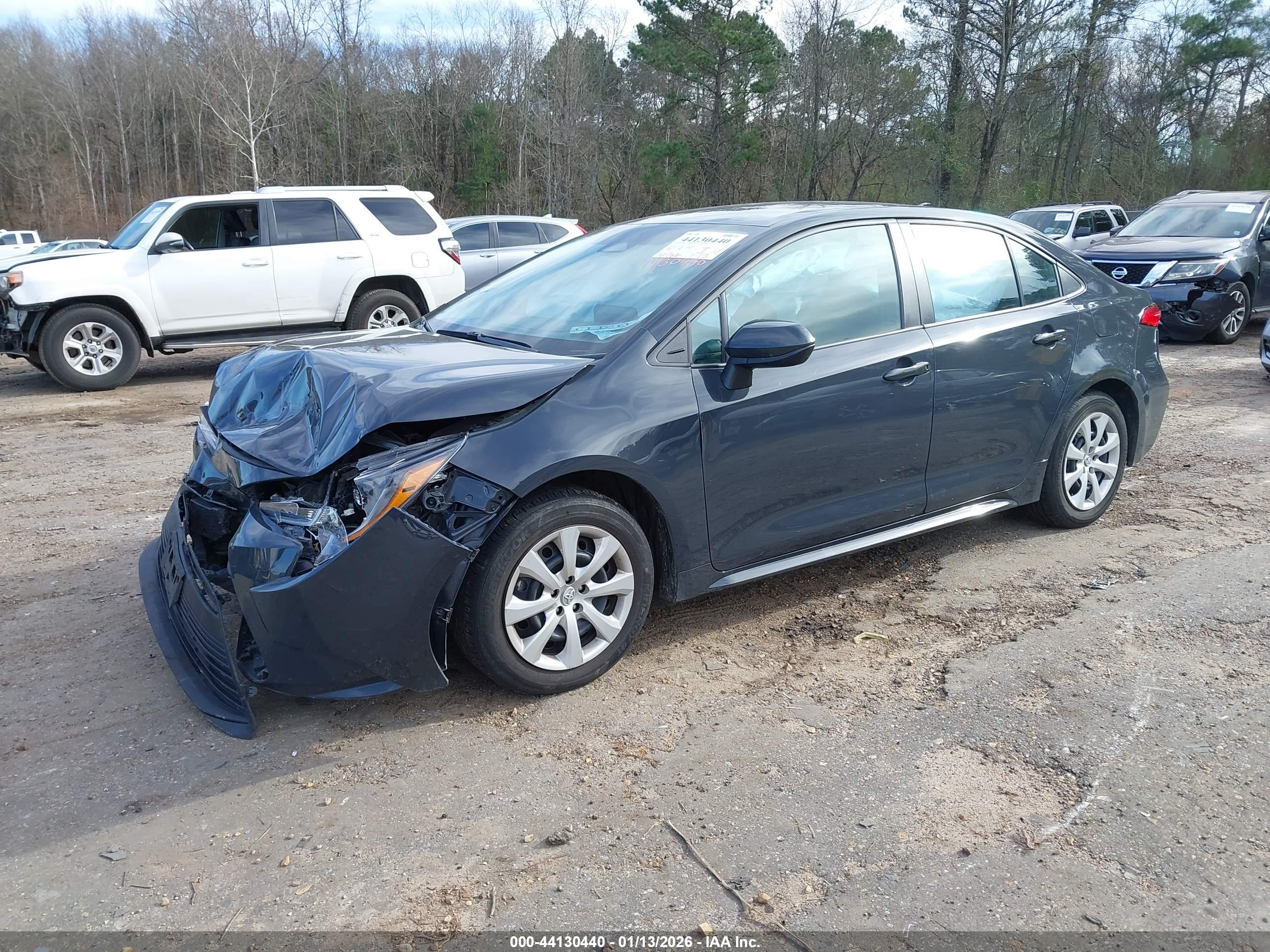 TOYOTA COROLLA image 2