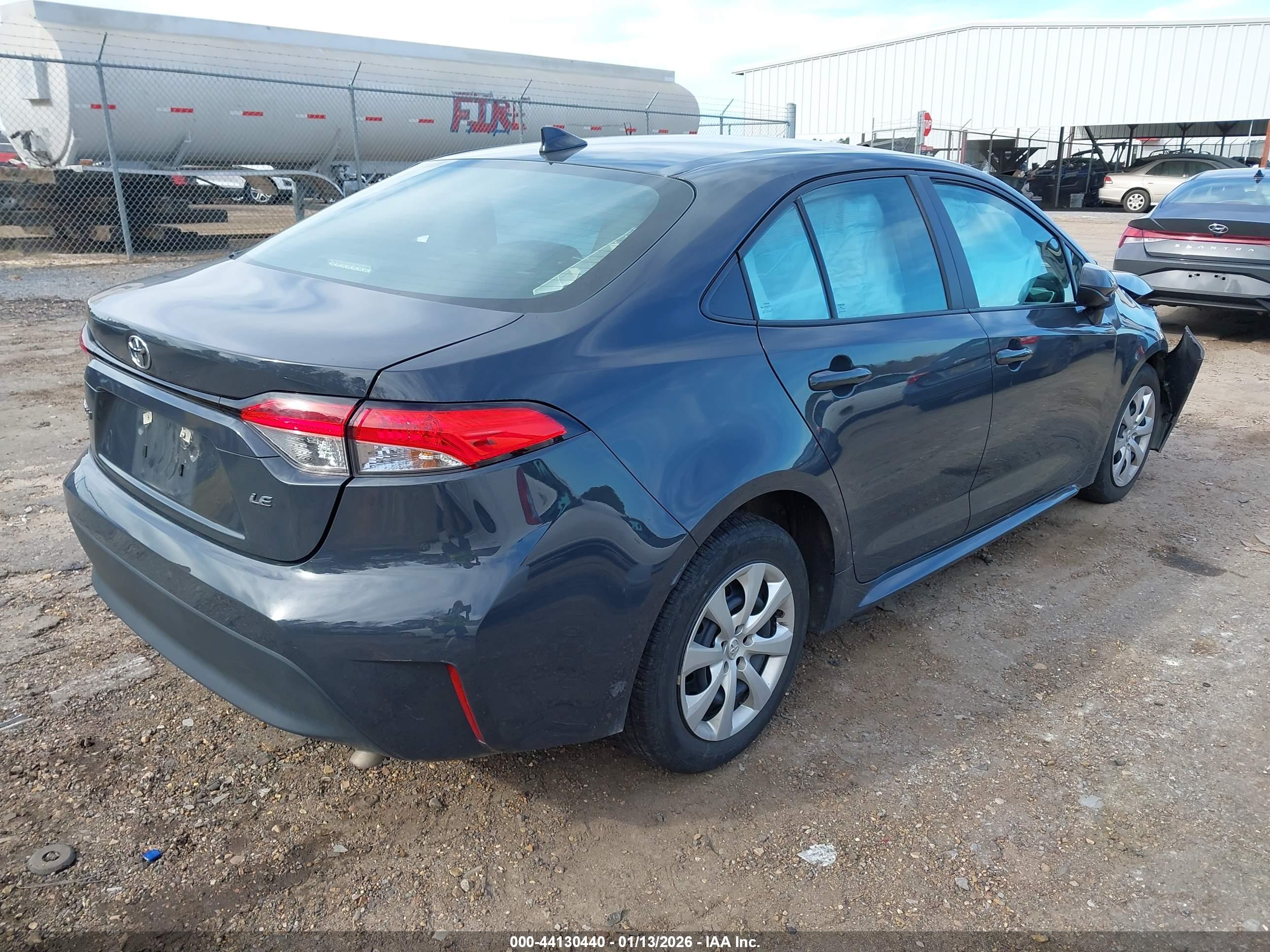 TOYOTA COROLLA image 4