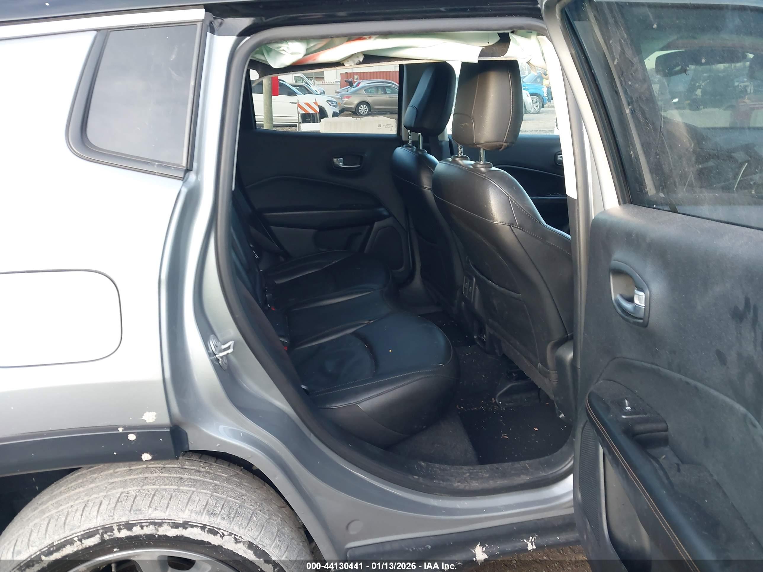 JEEP COMPASS image 8