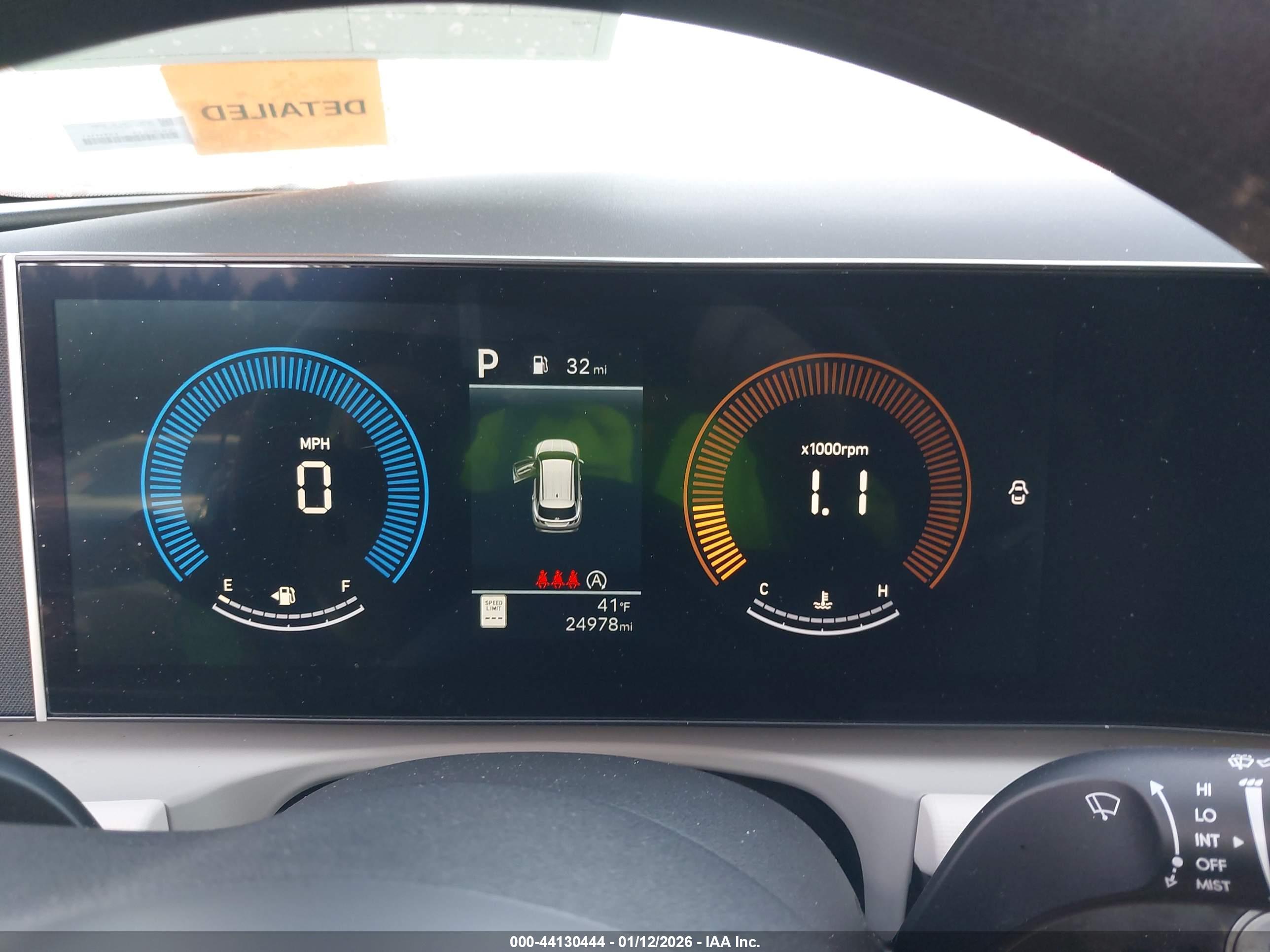 HYUNDAI TUCSON image 7