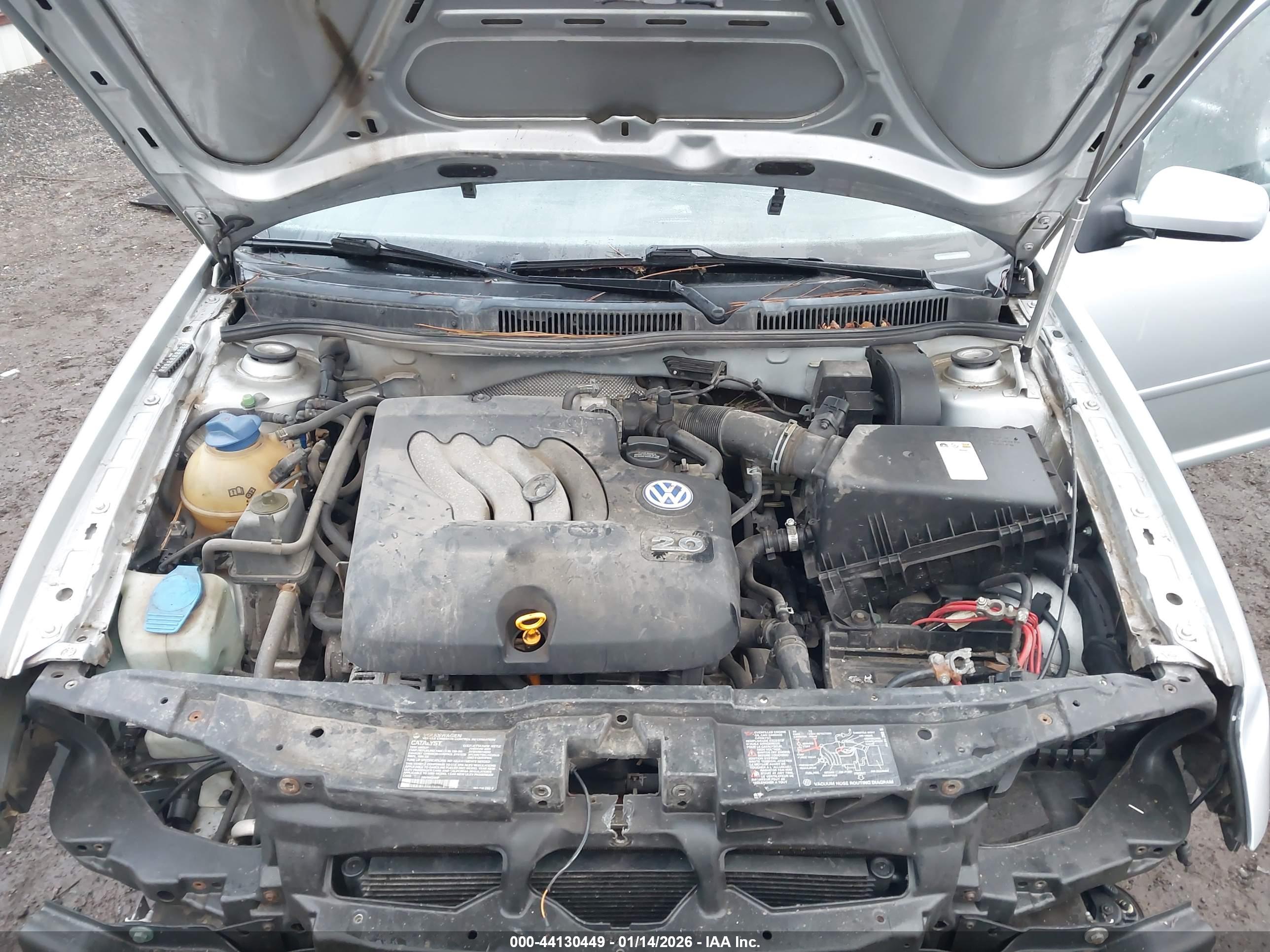 VOLKSWAGEN JETTA image 10