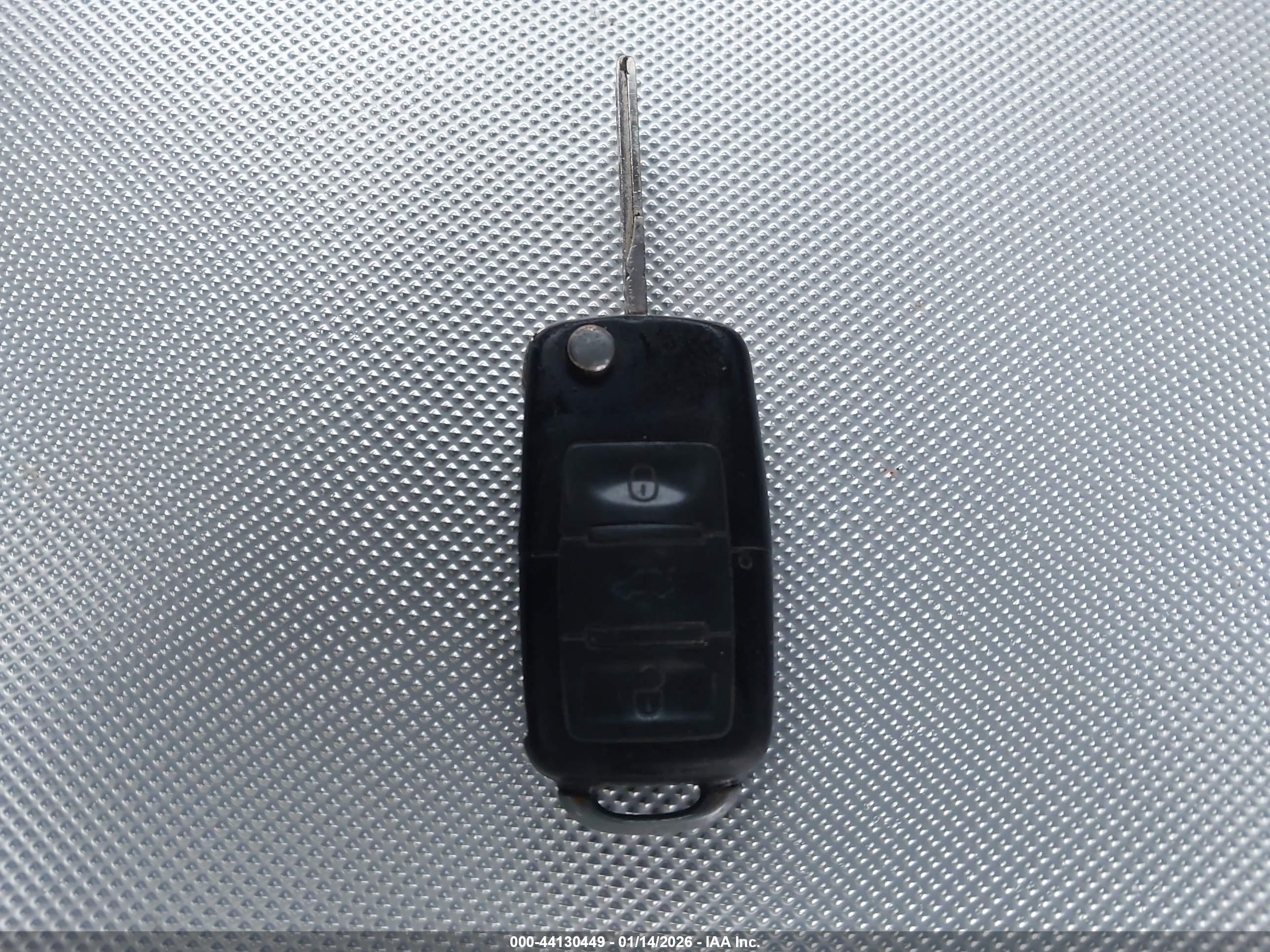 VOLKSWAGEN JETTA image 11