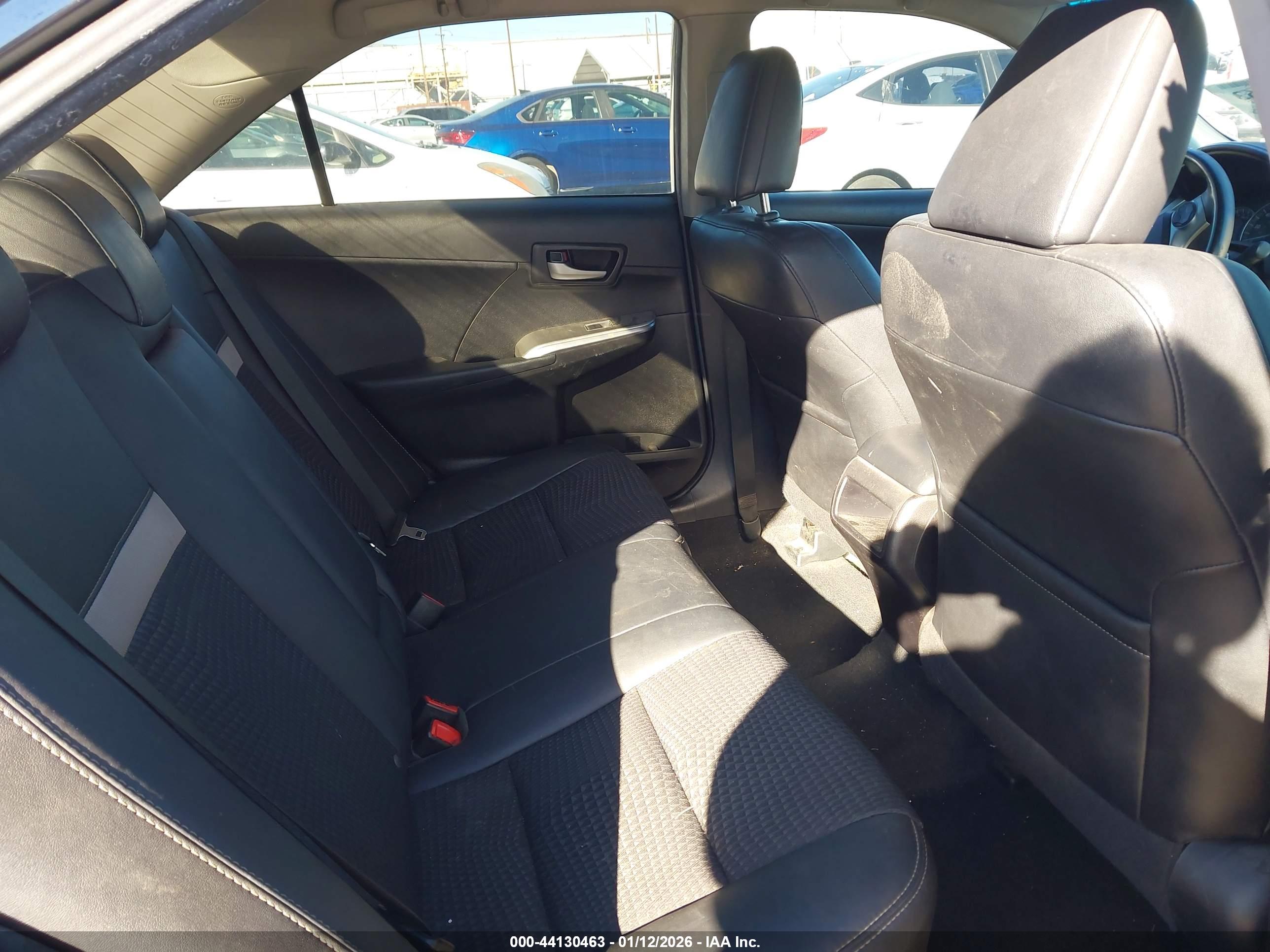 TOYOTA CAMRY image 8