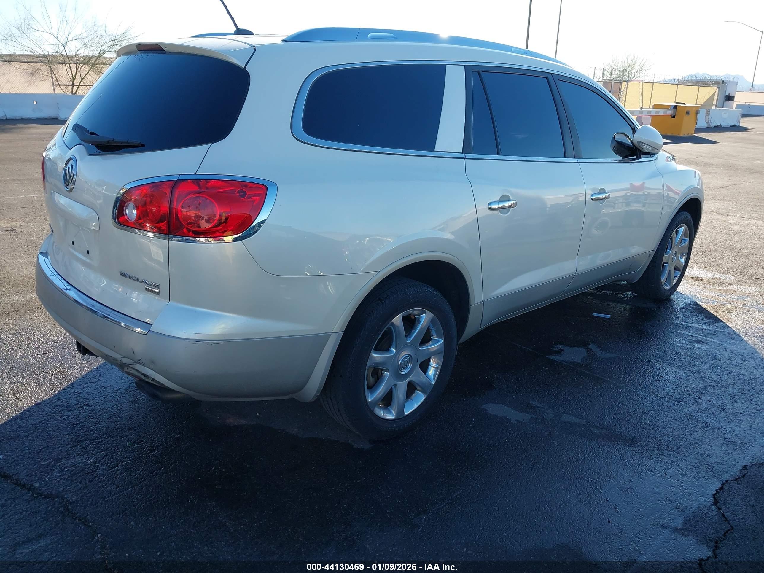 BUICK ENCLAVE image 4