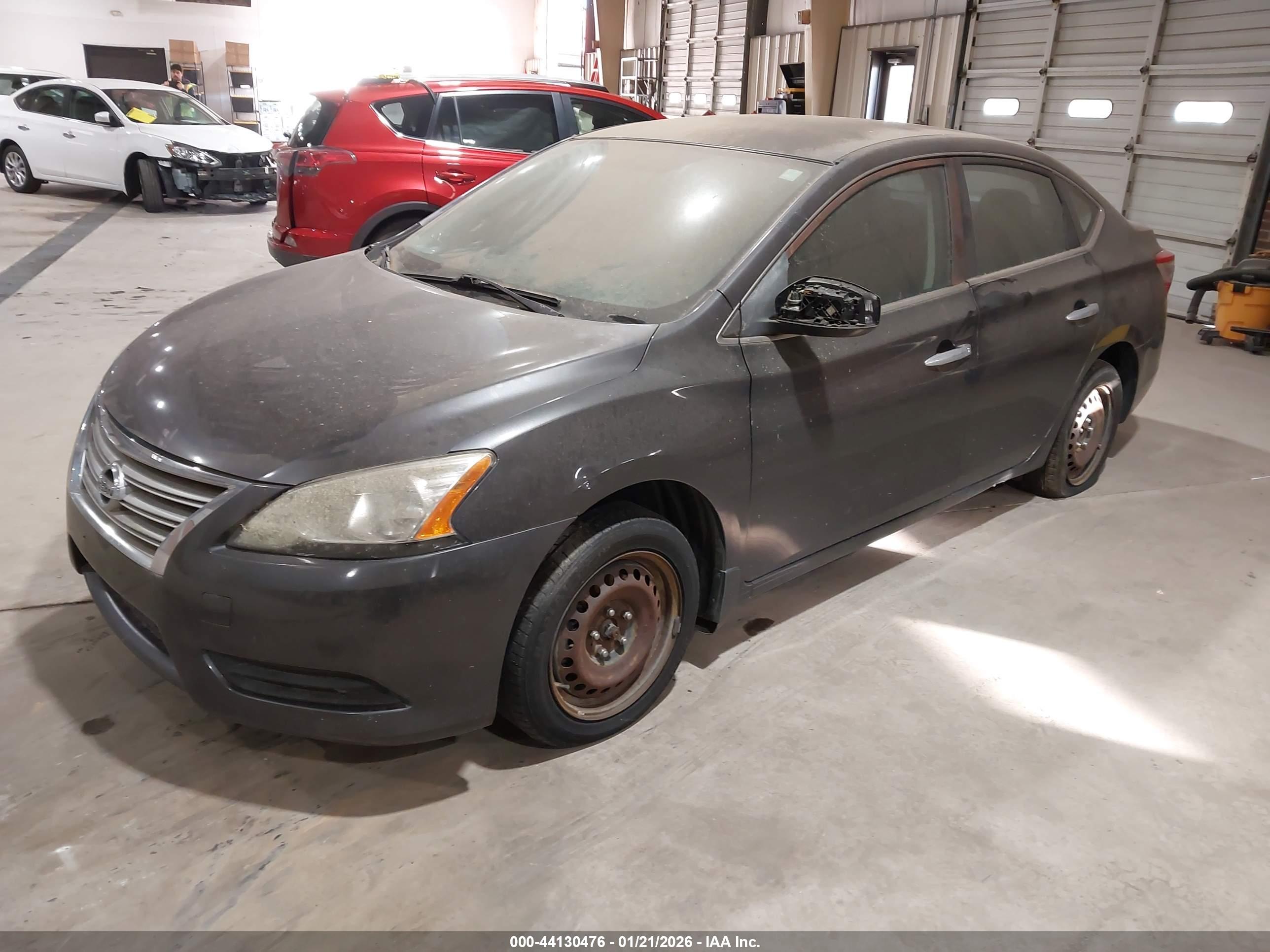 NISSAN SENTRA image 2