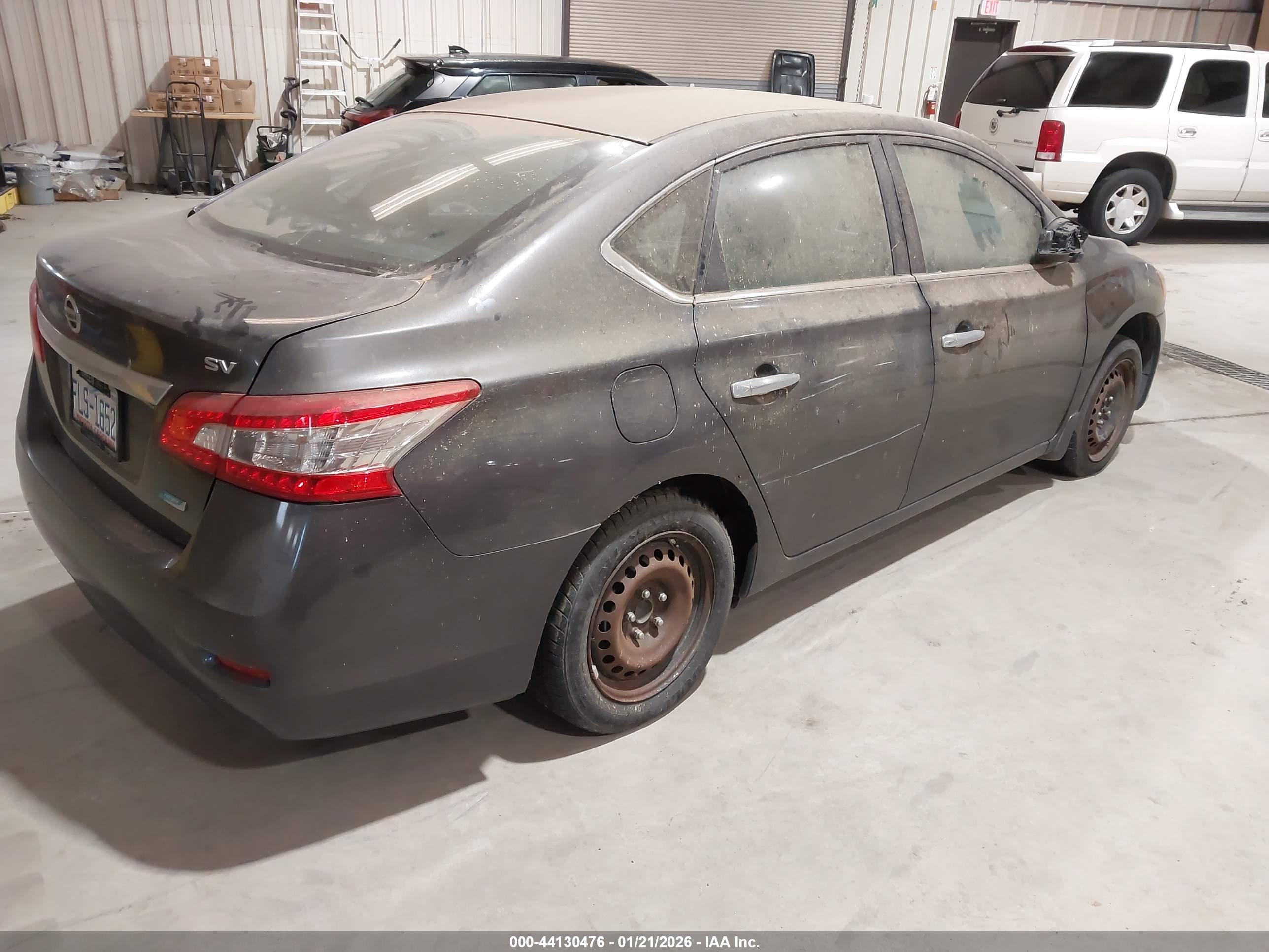 NISSAN SENTRA image 4