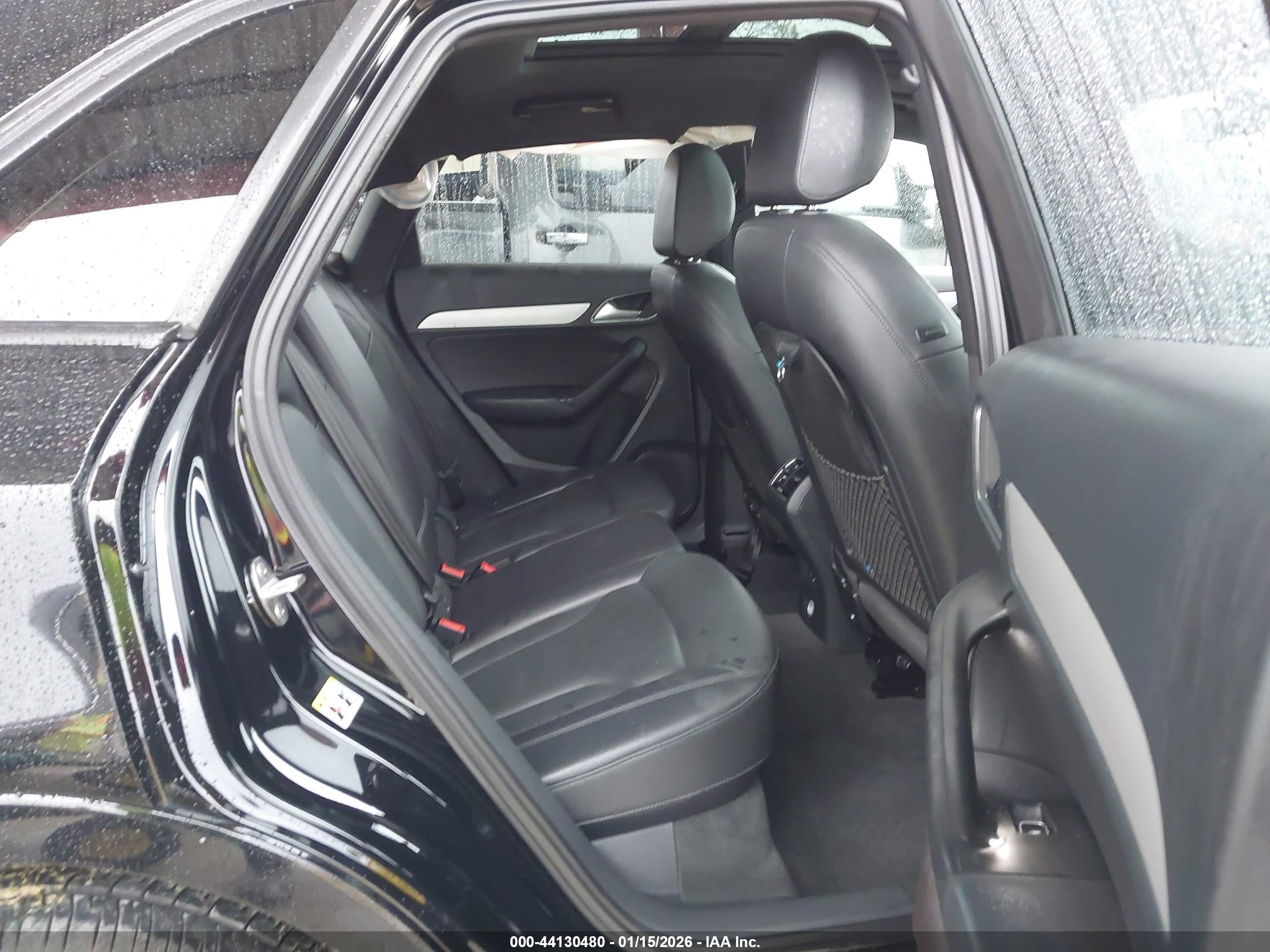 AUDI Q3 image 8