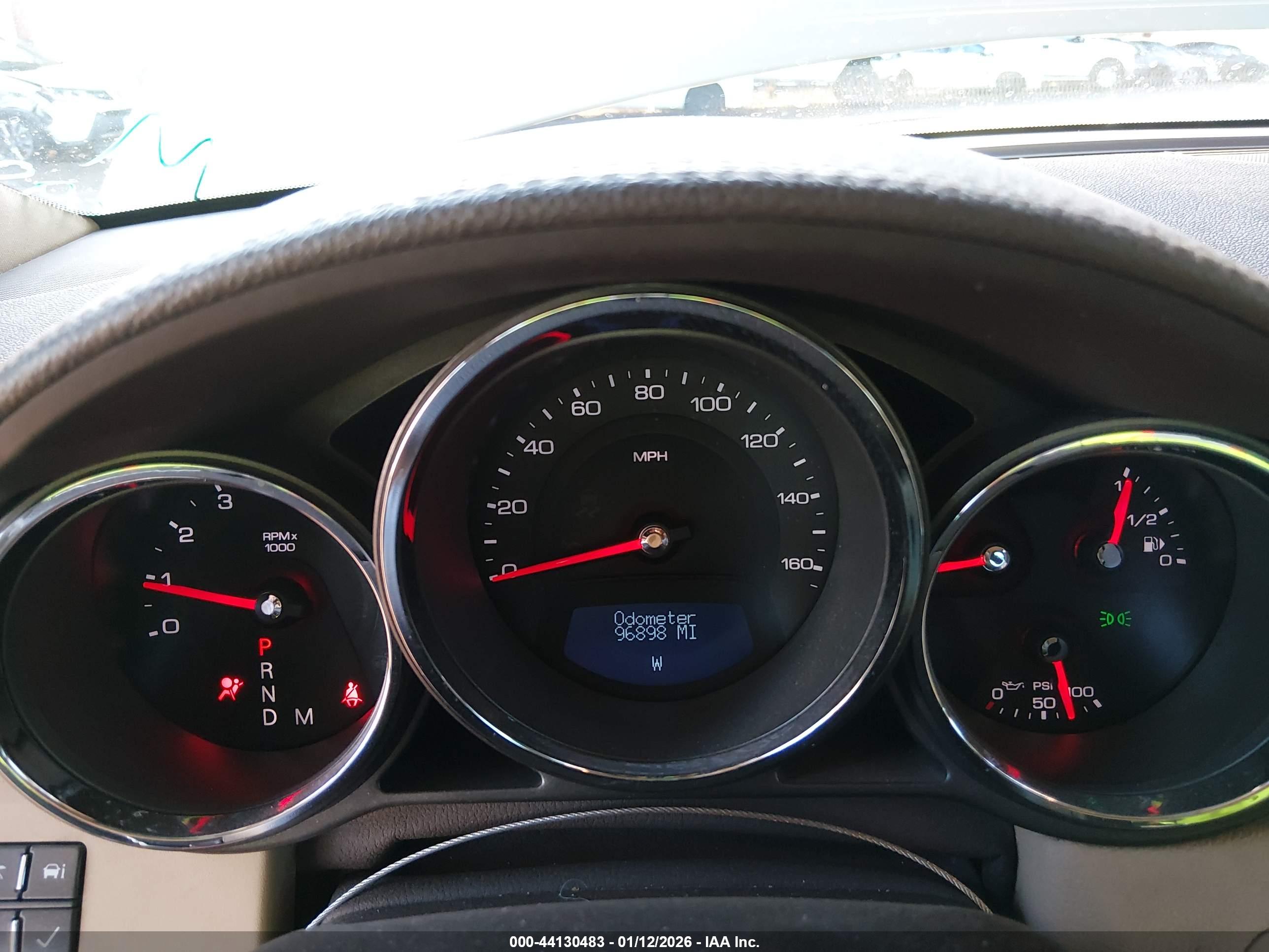 CADILLAC CTS image 7