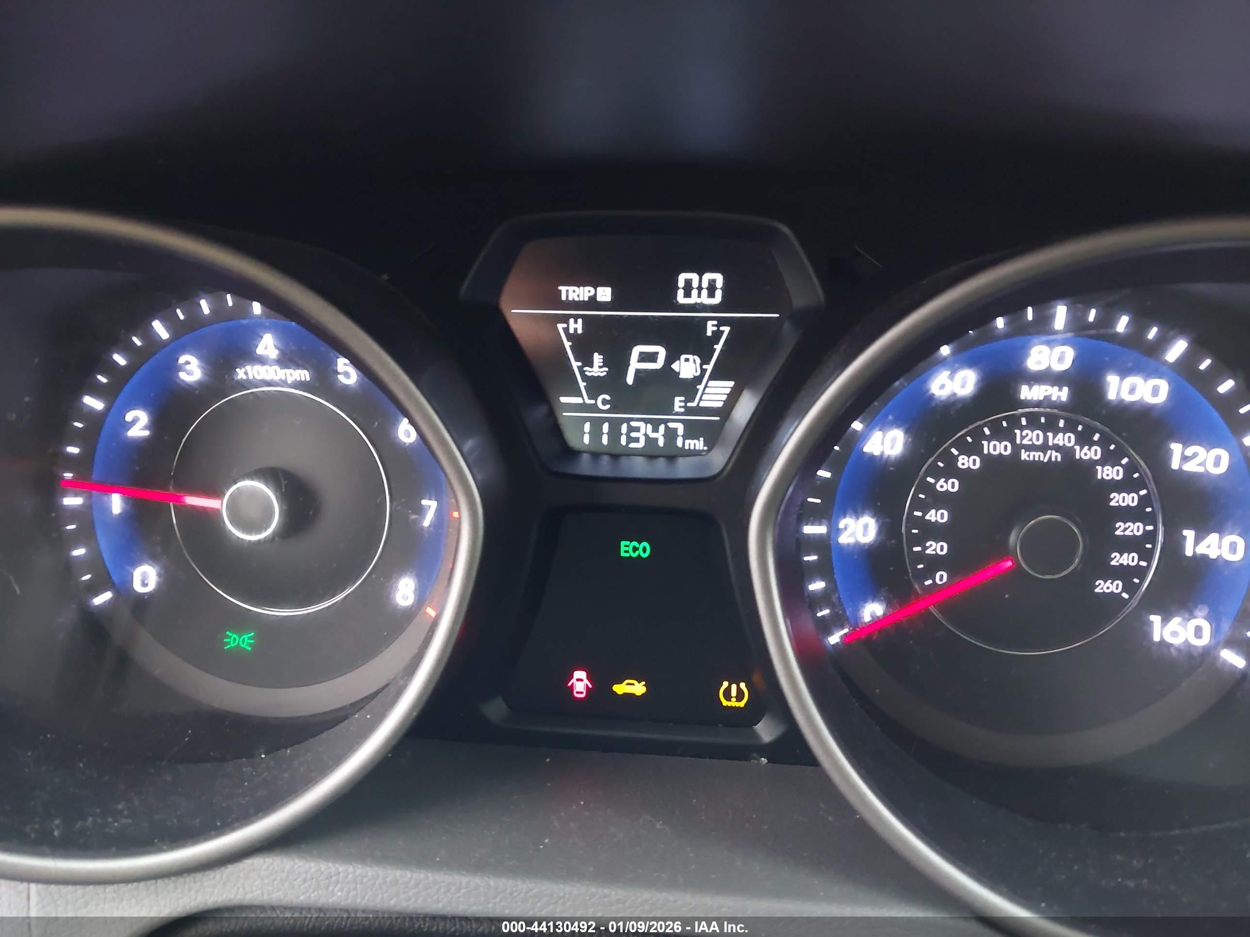 HYUNDAI ELANTRA image 7