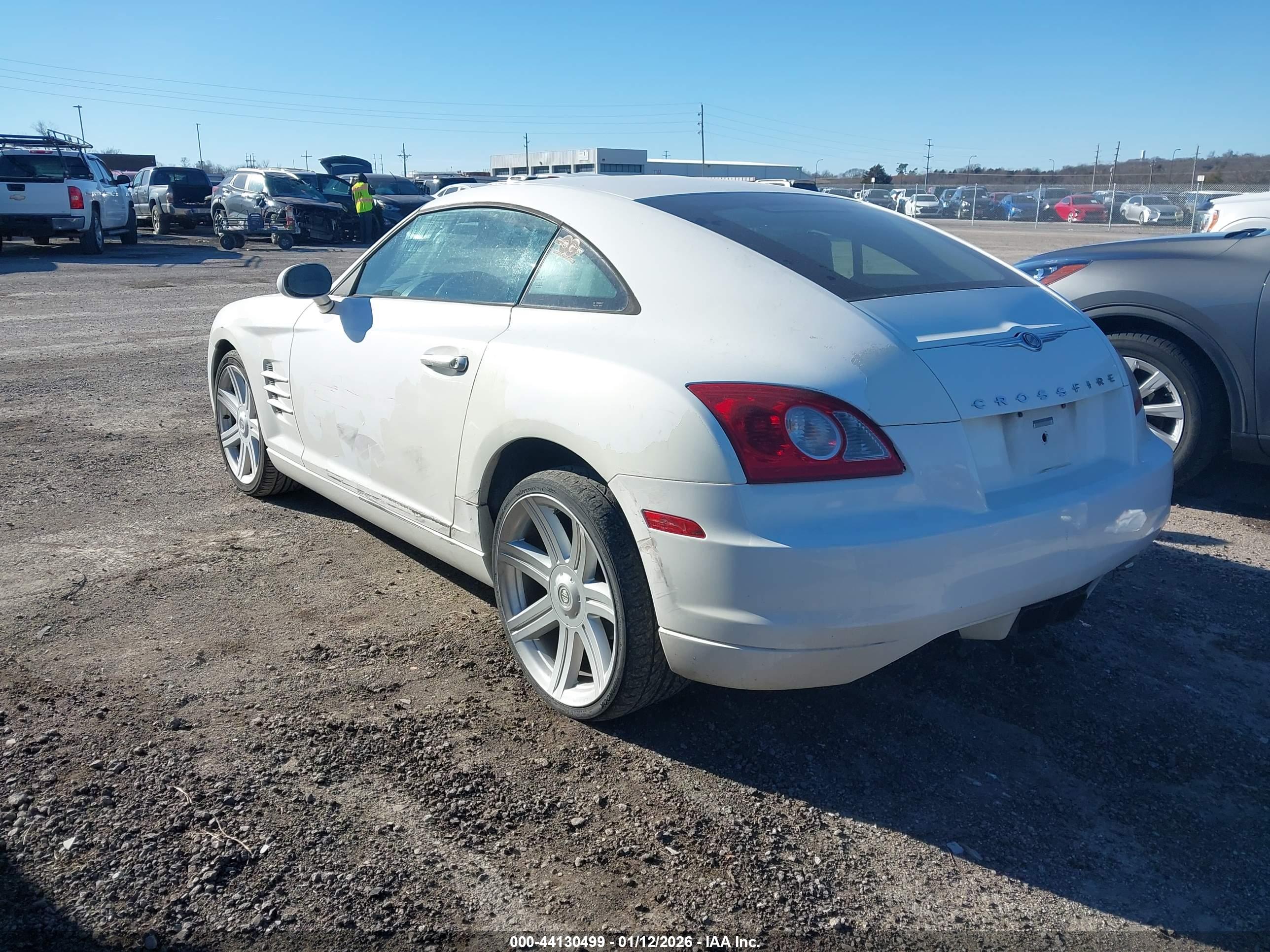 CHRYSLER CROSSFIRE image 3