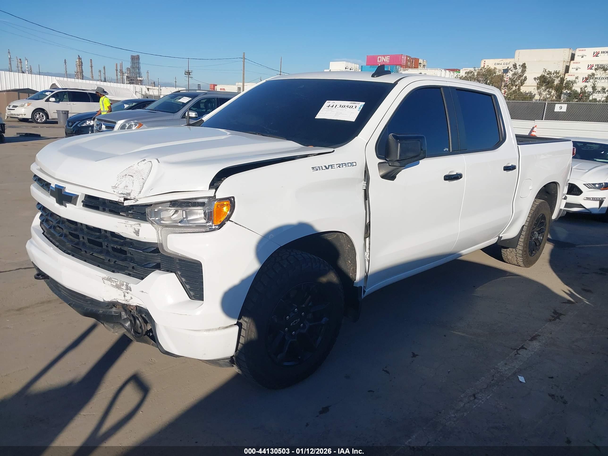 CHEVROLET SILVERADO image 2