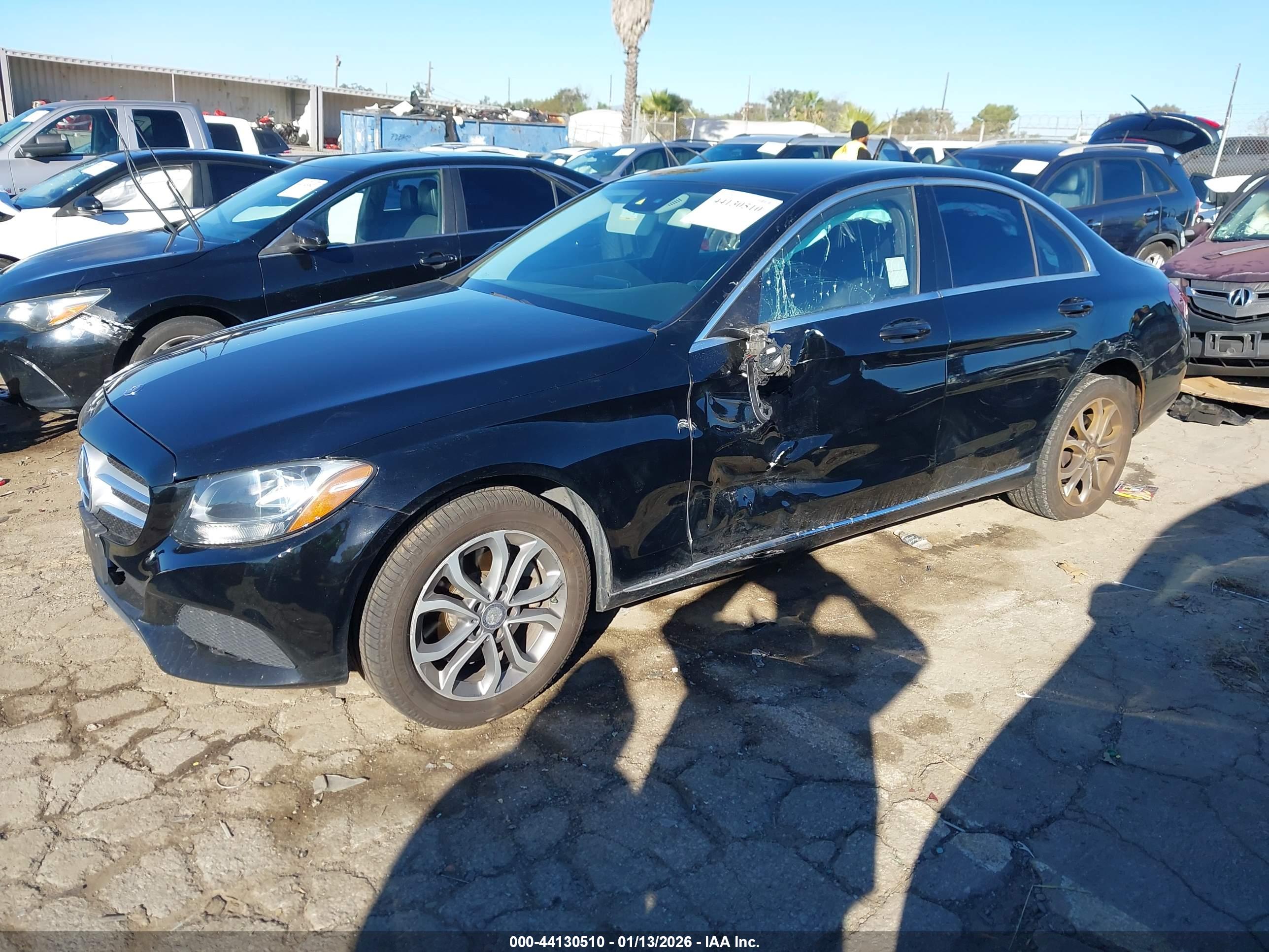 MERCEDES-BENZ C image 2