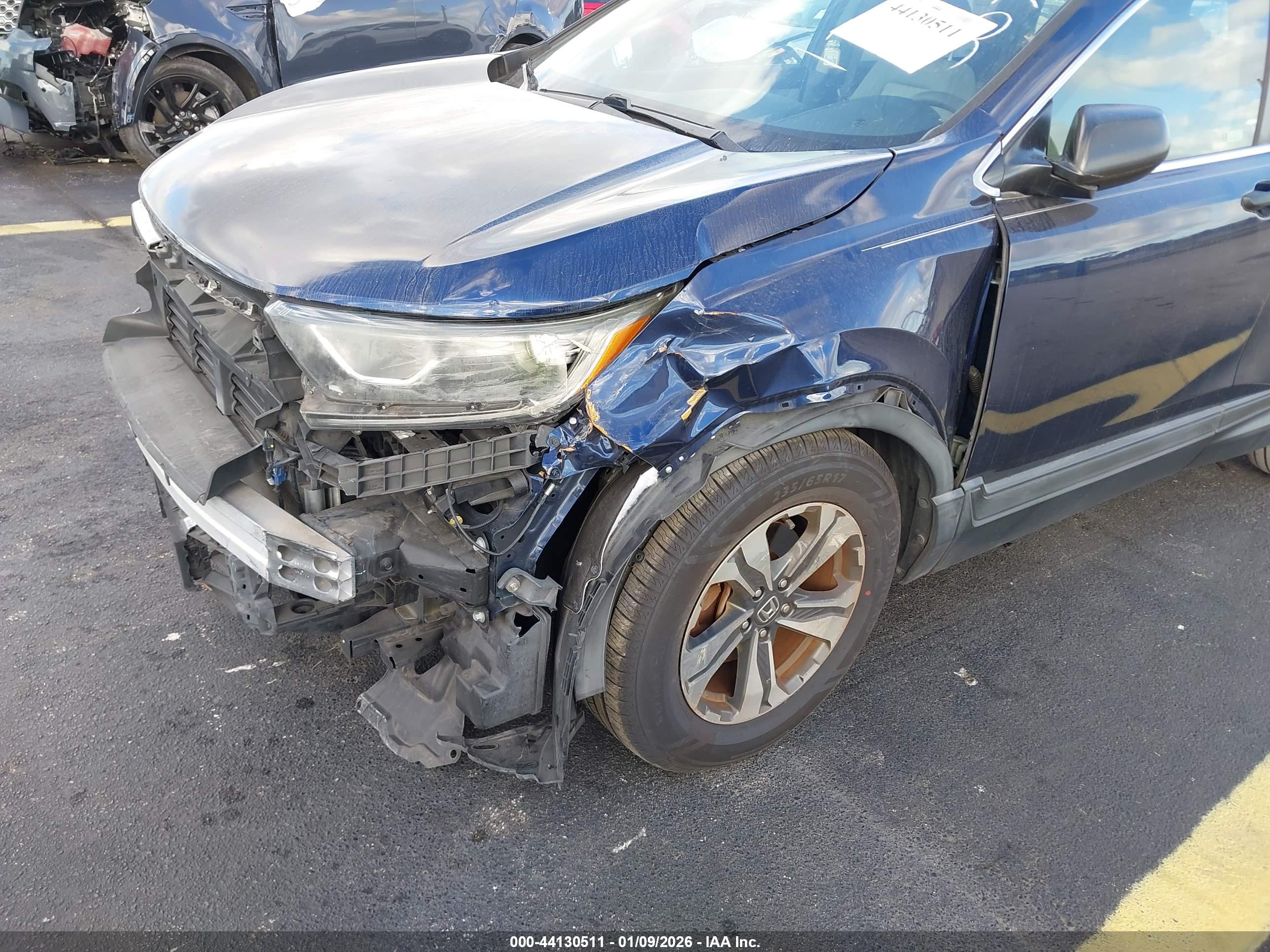 HONDA CR-V image 6