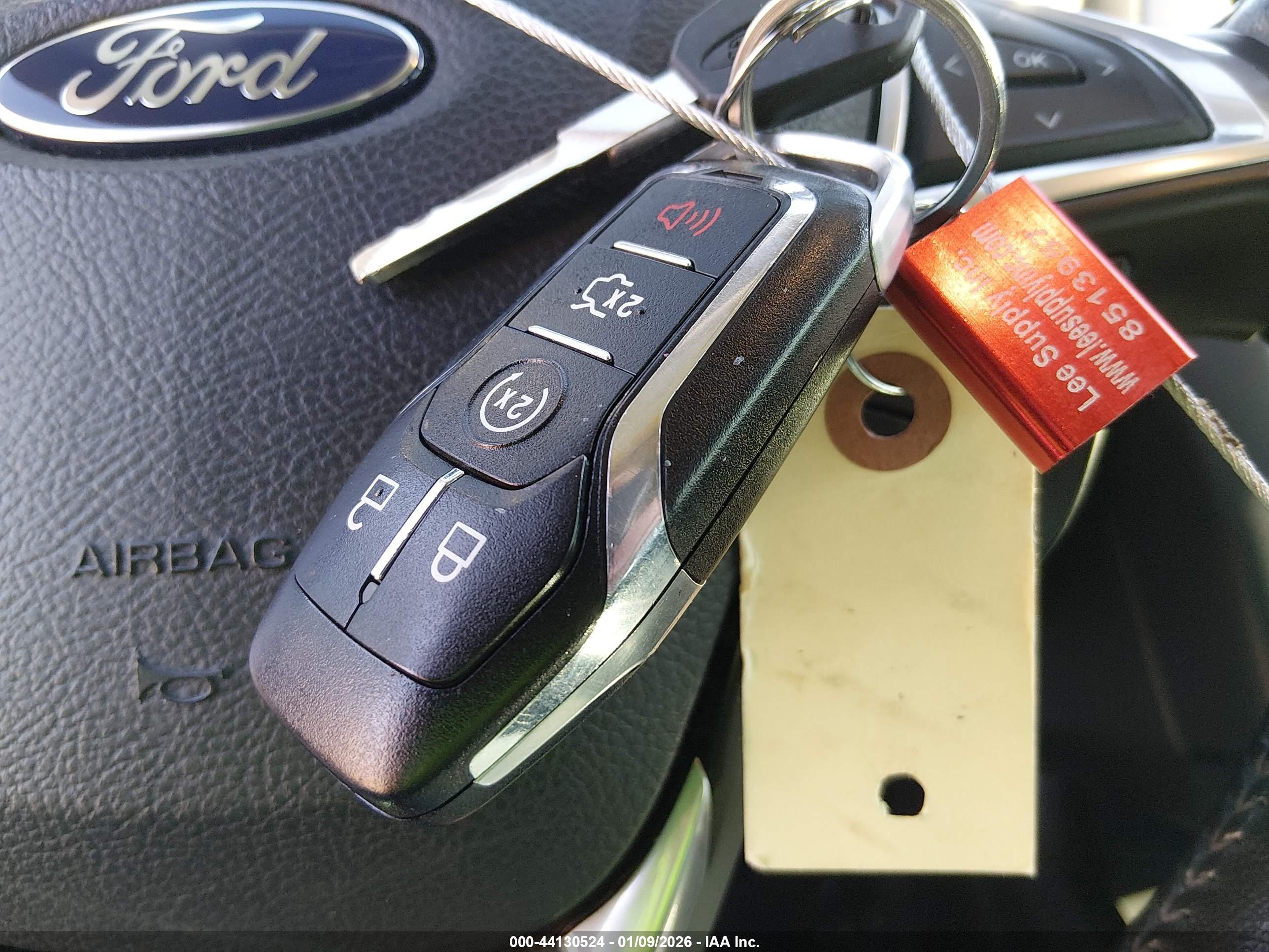 FORD FUSION image 11