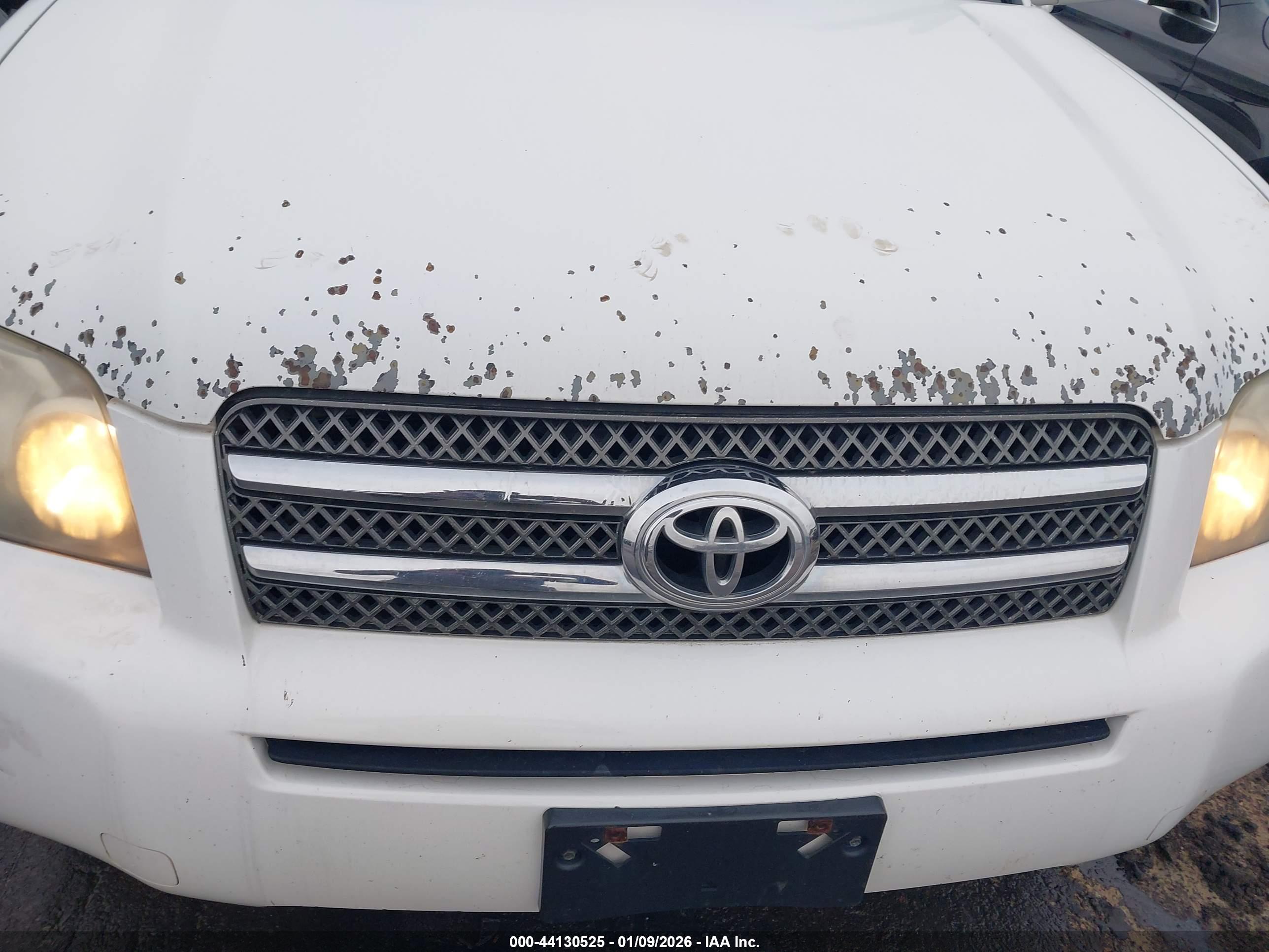 TOYOTA HIGHLANDER image 6