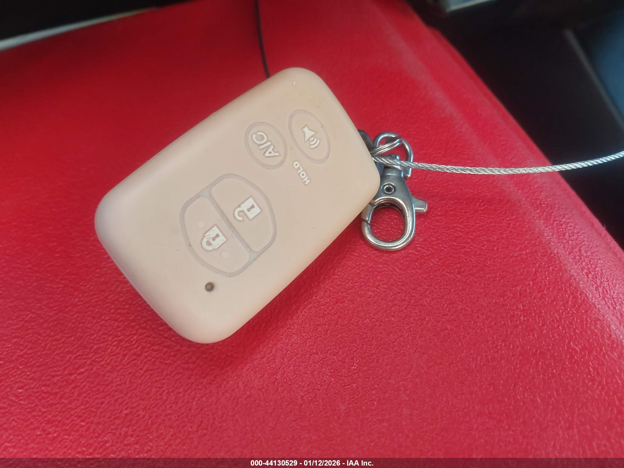 TOYOTA PRIUS image 11