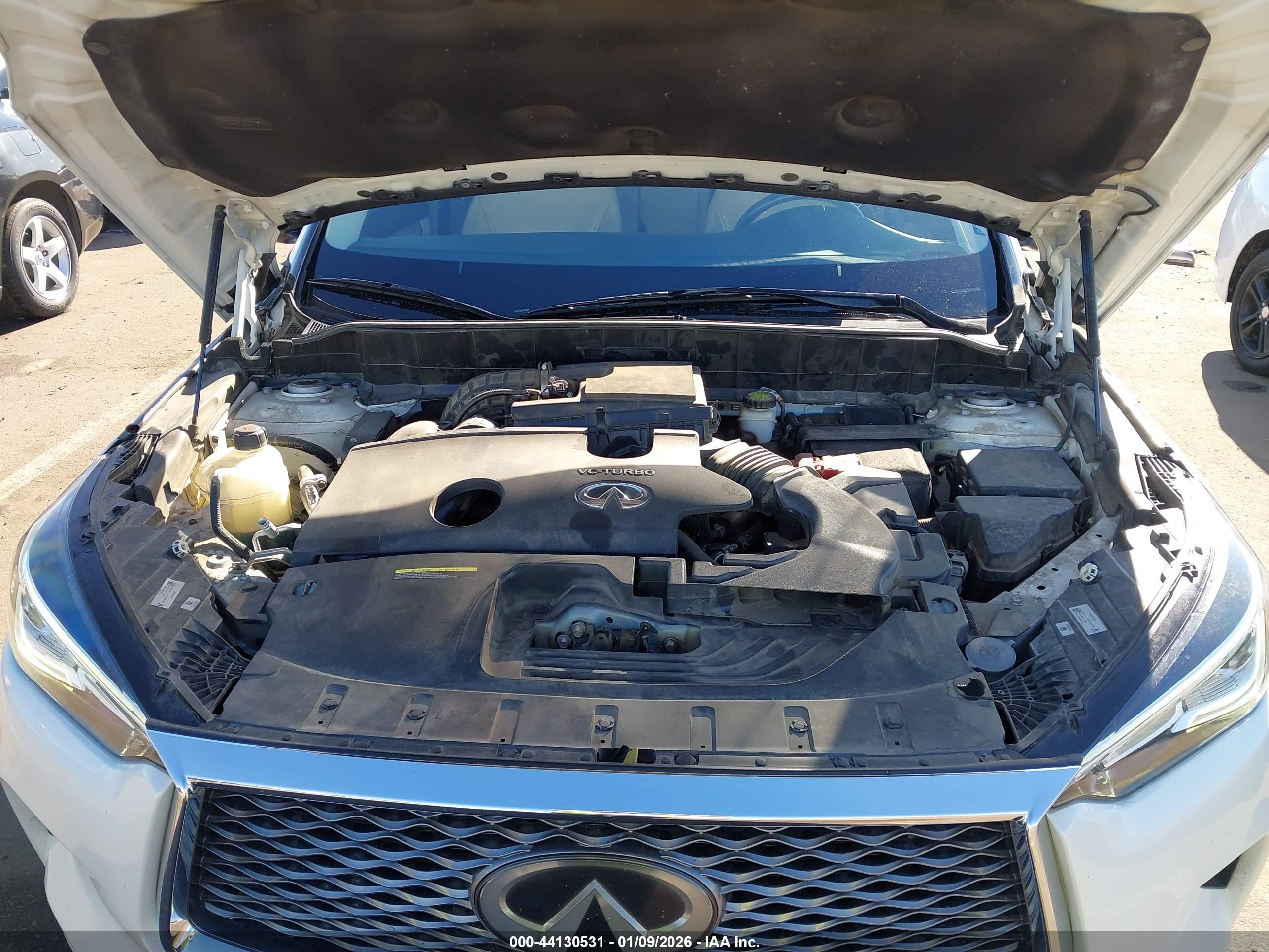 INFINITI QX50 image 10