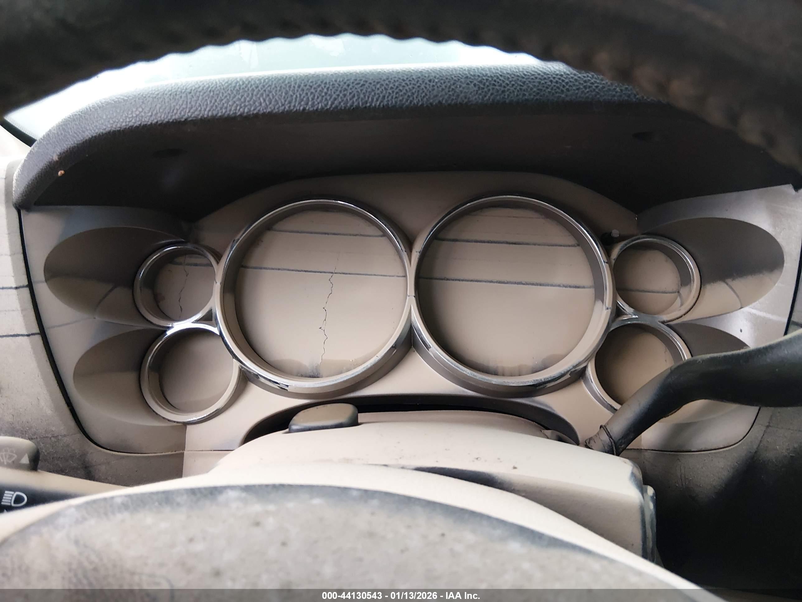 CHEVROLET SILVERADO image 7